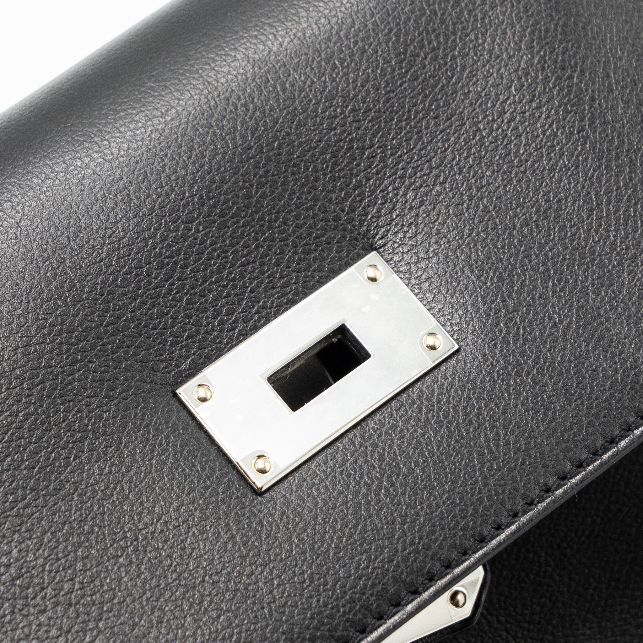 hermes-kelly-messanger-pm-bag-evergrain-black-shw-stamp-b