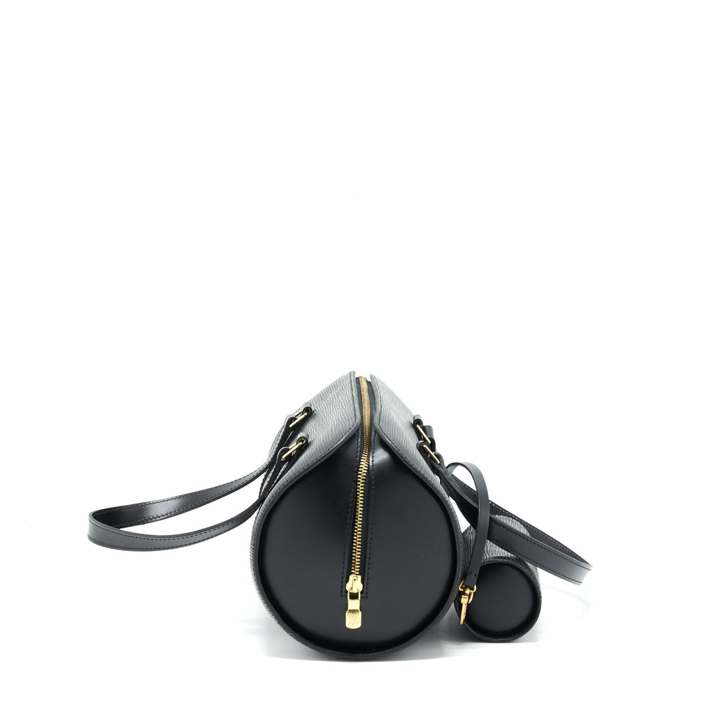 louis-vuitton-vintage-papillon-epi-black
