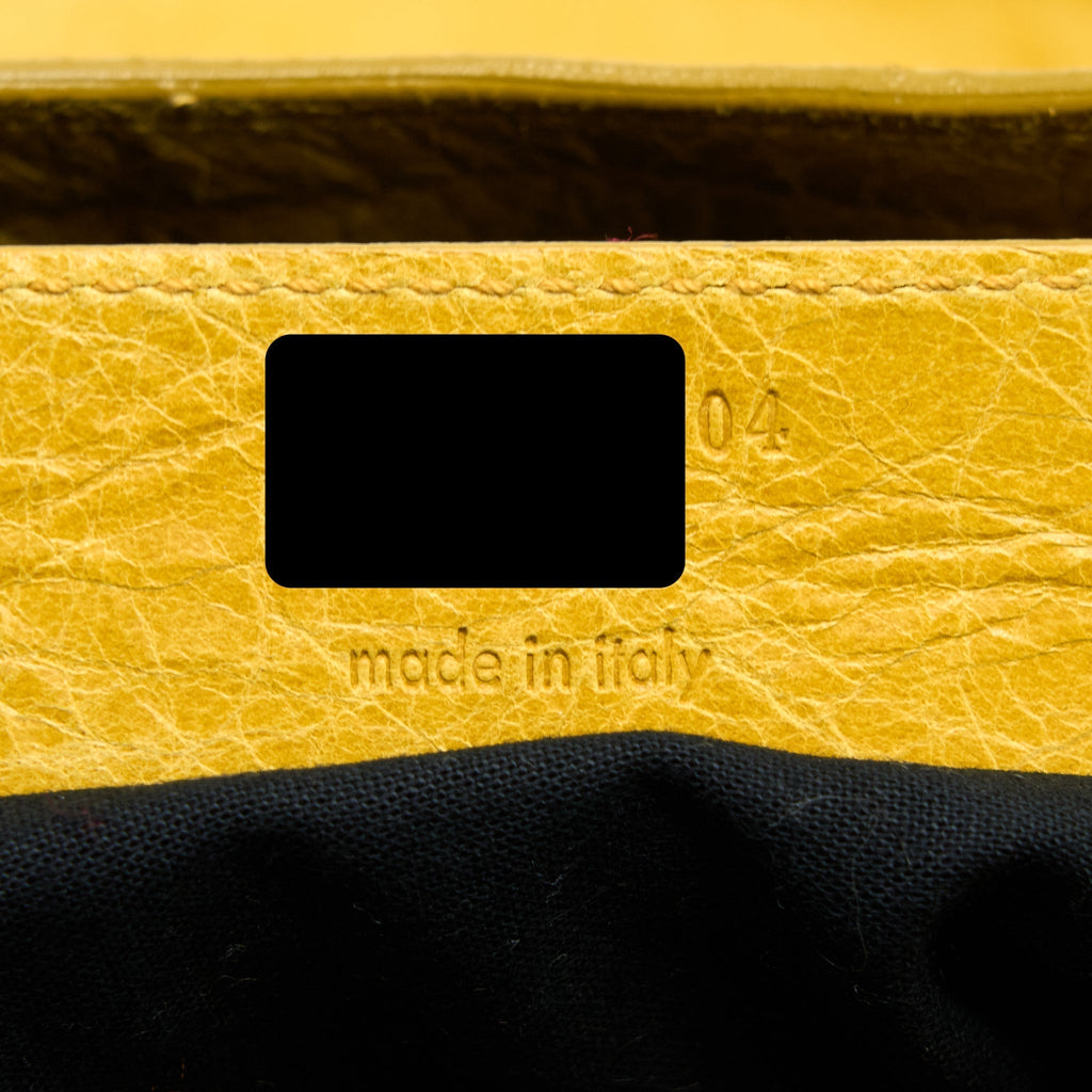 balenciaga-classic-city-bag-lambskin-yellow-black-hardware