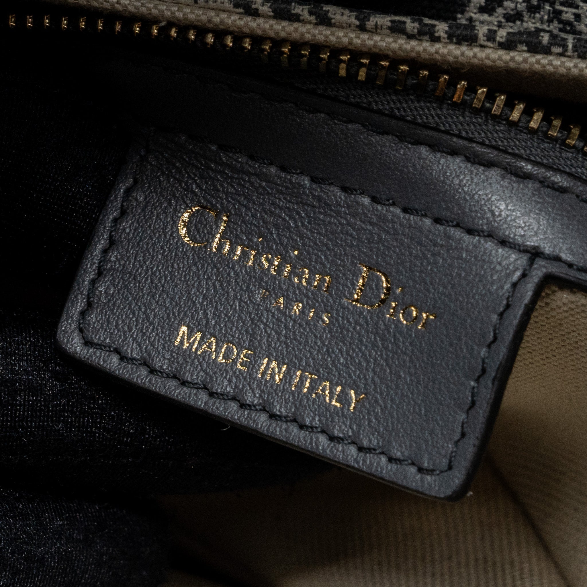 dior-saddle-bag-toile-de-jouy-canvas-leather-grey-ghw