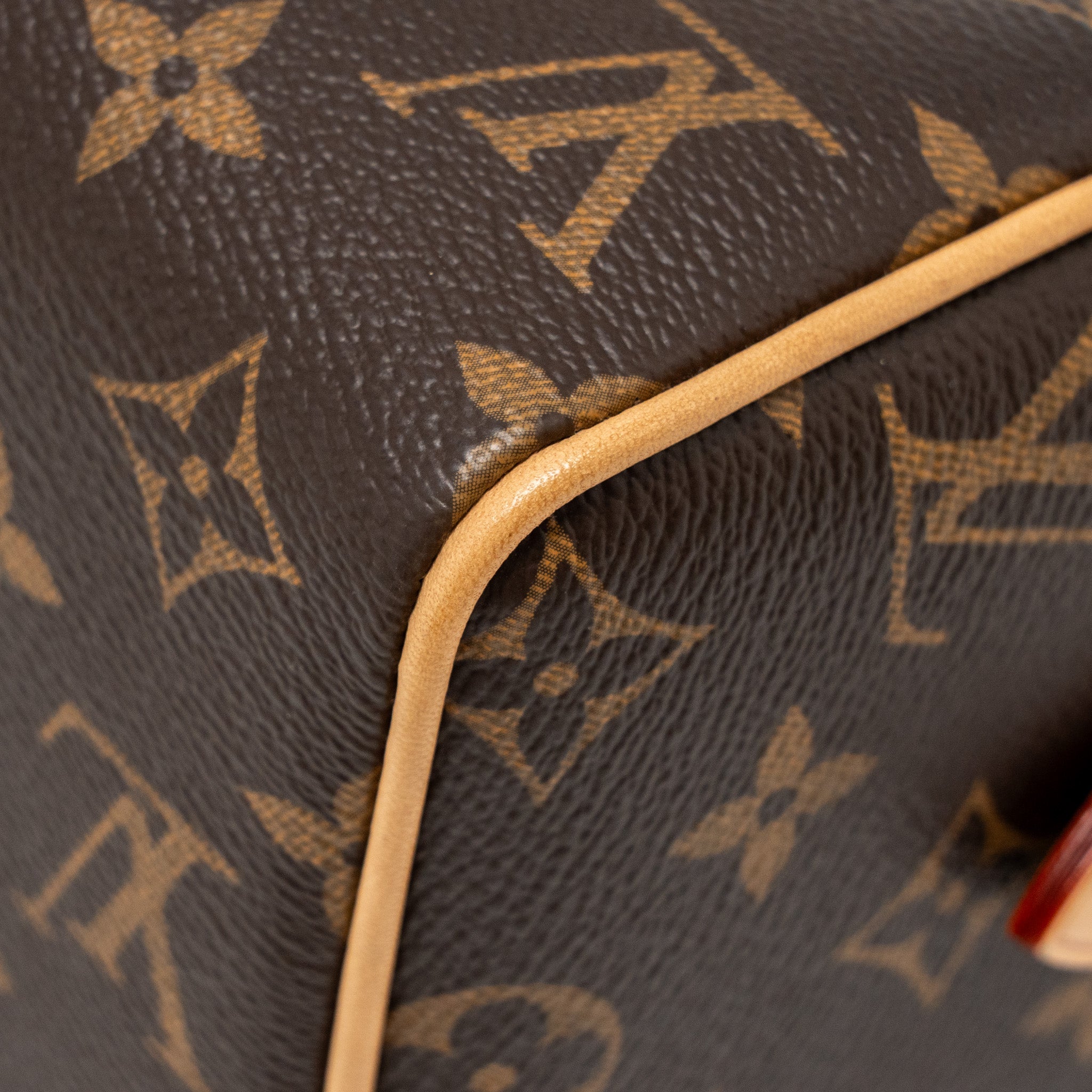 louis-vuitton-speedy-bandouliere-20-monogram-canvas-black-strap-ghw-3