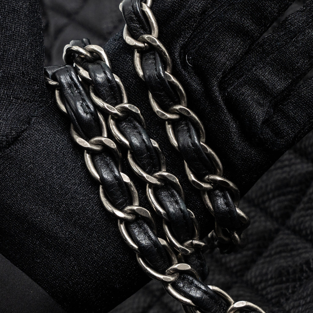 chanel-xxl-classic-travel-flap-calfskin-black-ruthenium-hardware