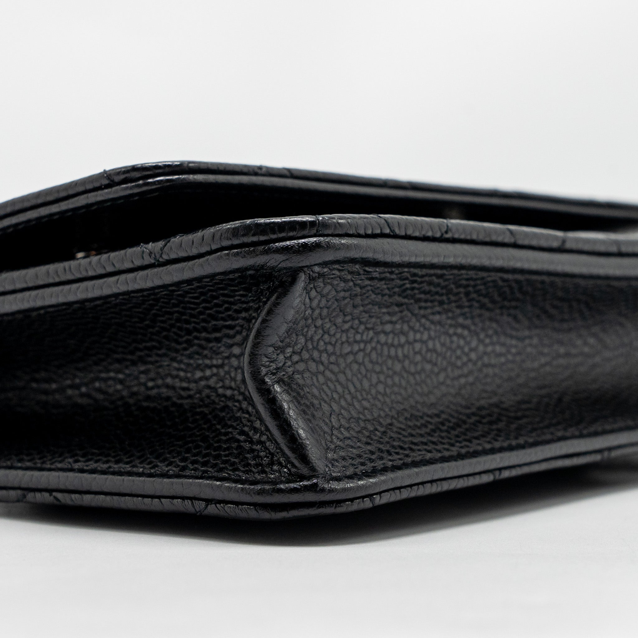 chanel-classic-wallet-on-chain-caviar-black-shw-microchip-copy