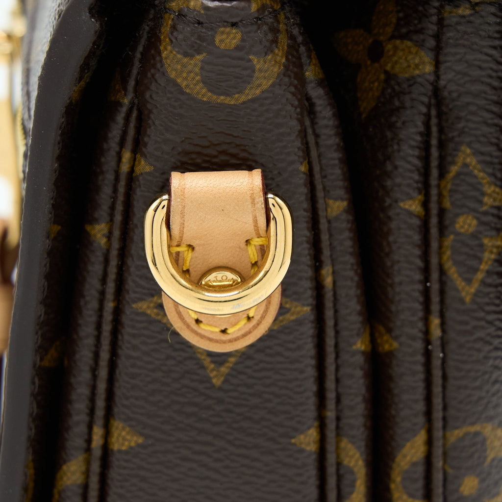 louis-vuitton-pochette-metis-monogram-canvas-ghw-6