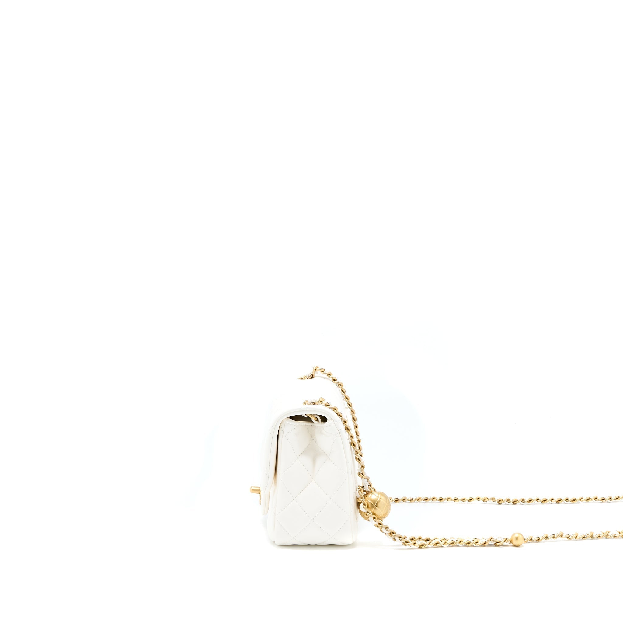 chanel-pearl-crush-mini-square-flap-bag-lambskin-white-ghwmicrochip-1