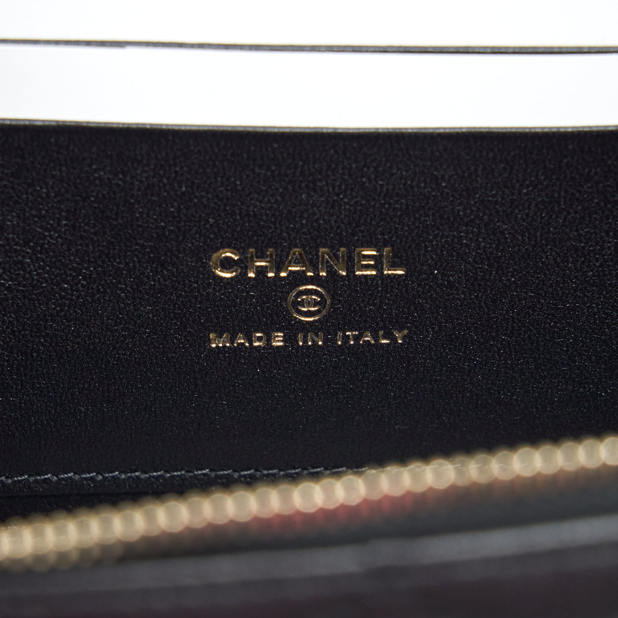 chanel-22a-top-handle-long-vanity-with-chain-lambskin-black-lghw-1