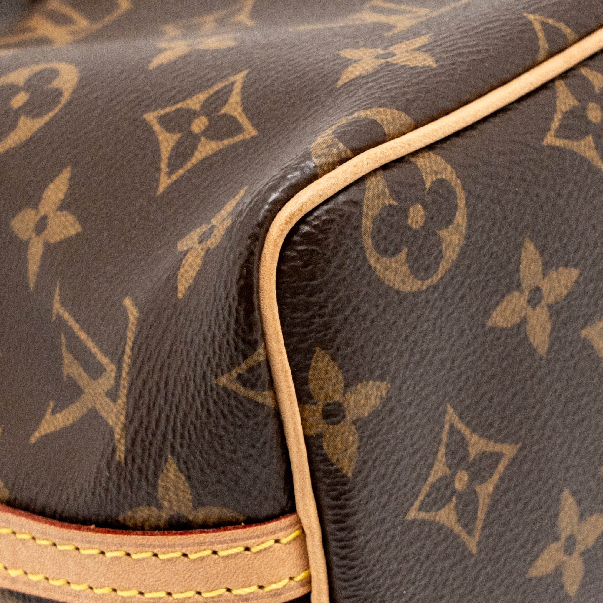 louis-vuitton-nano-noe-monogram-canvas-ghw-17