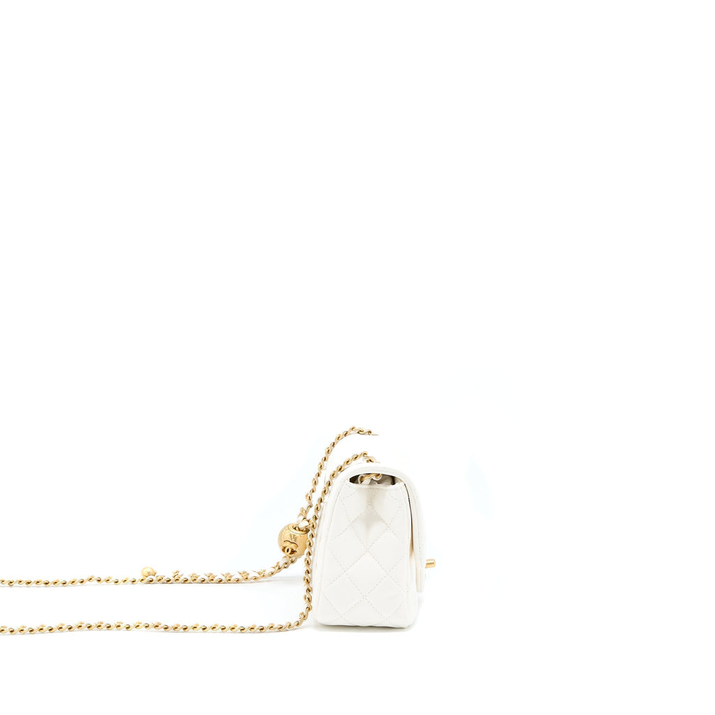 chanel-pearl-crush-mini-square-flap-bag-lambskin-white-ghwmicrochip-1