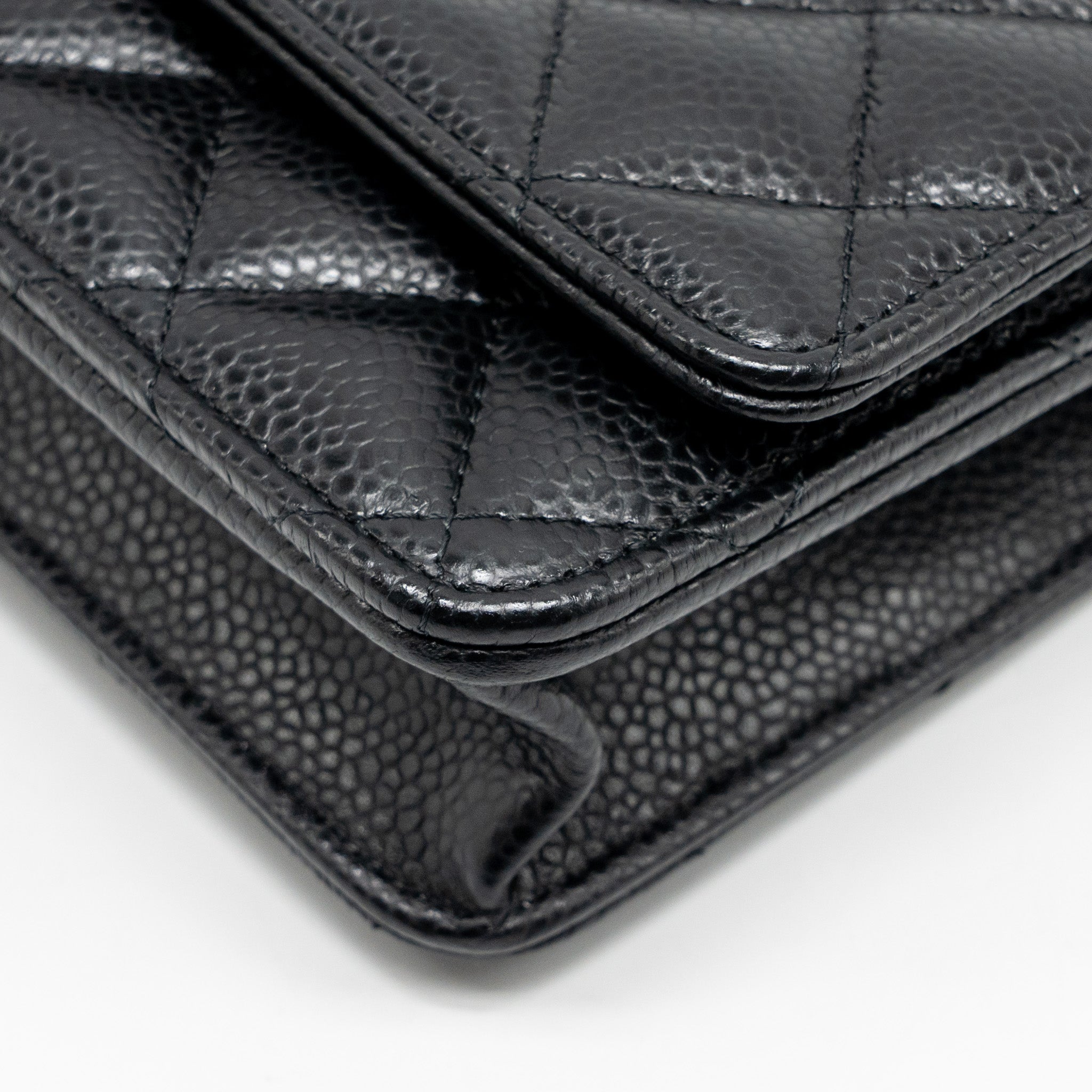chanel-classic-wallet-on-chain-caviar-black-shw-microchip-copy