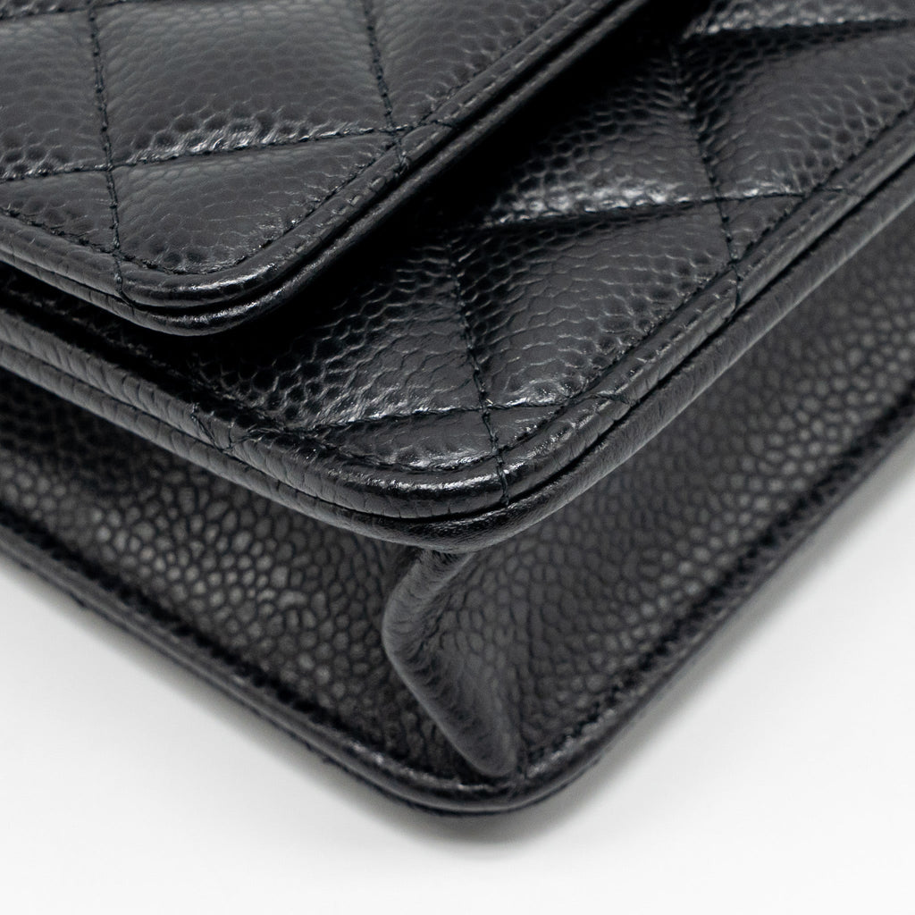 chanel-classic-wallet-on-chain-caviar-black-shw-microchip-copy