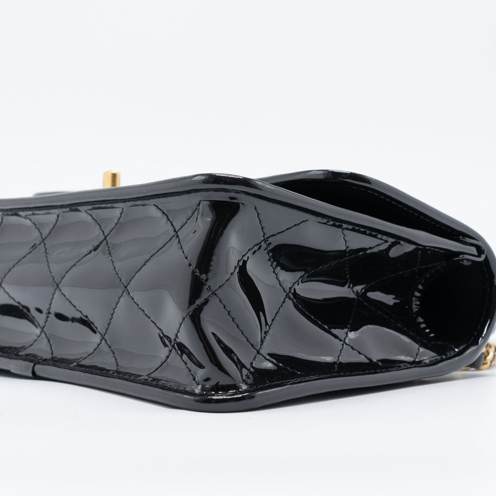 chanel-22k-top-handle-messenger-bag-patent-black-brushed-ghw-microchip