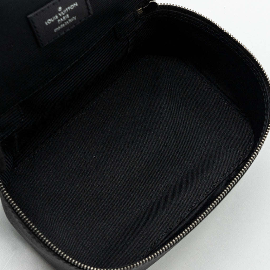 louis-vuitton-cube-de-rangement-pm-monogram-eclipse-shw