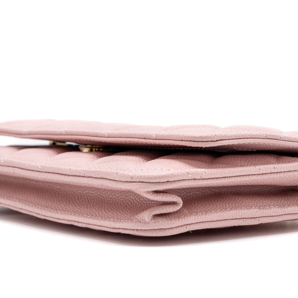 chanel-classic-wallet-on-chain-caviar-light-pink-lghwmicrochip