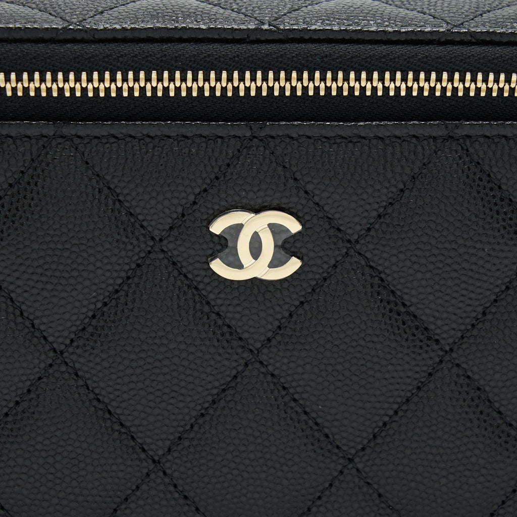 chanel-22s-long-vanity-with-chain-caviar-black-lghw-1