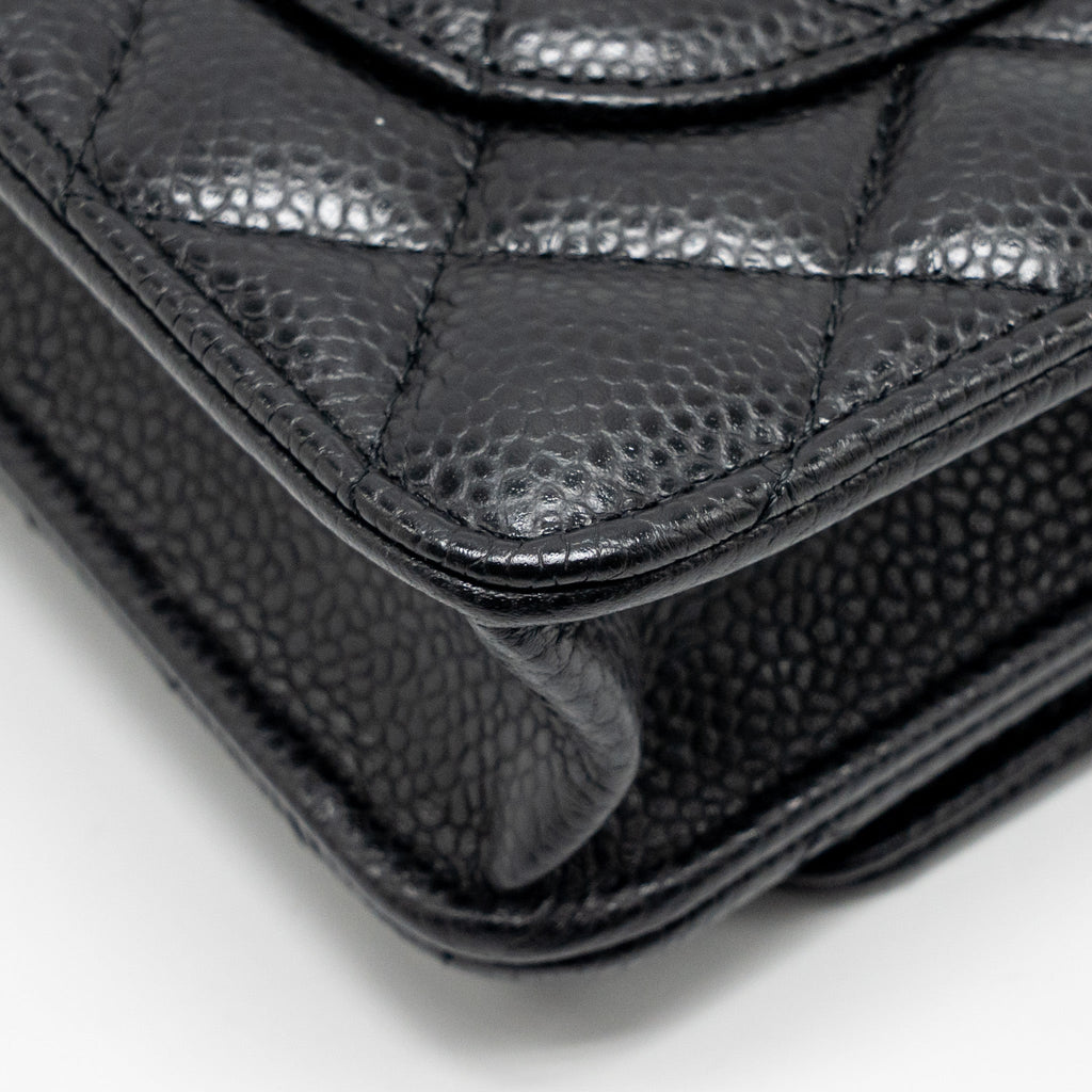 chanel-classic-wallet-on-chain-caviar-black-shw-microchip-copy