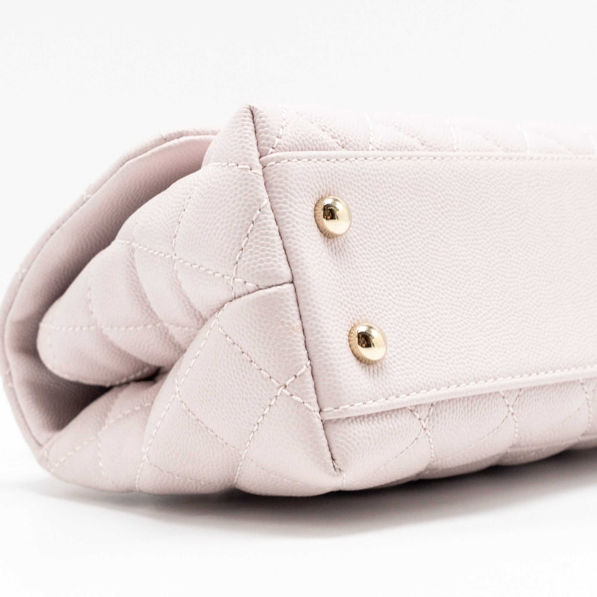 chanel-small-coco-handle-caviar-light-pink-lghw-1