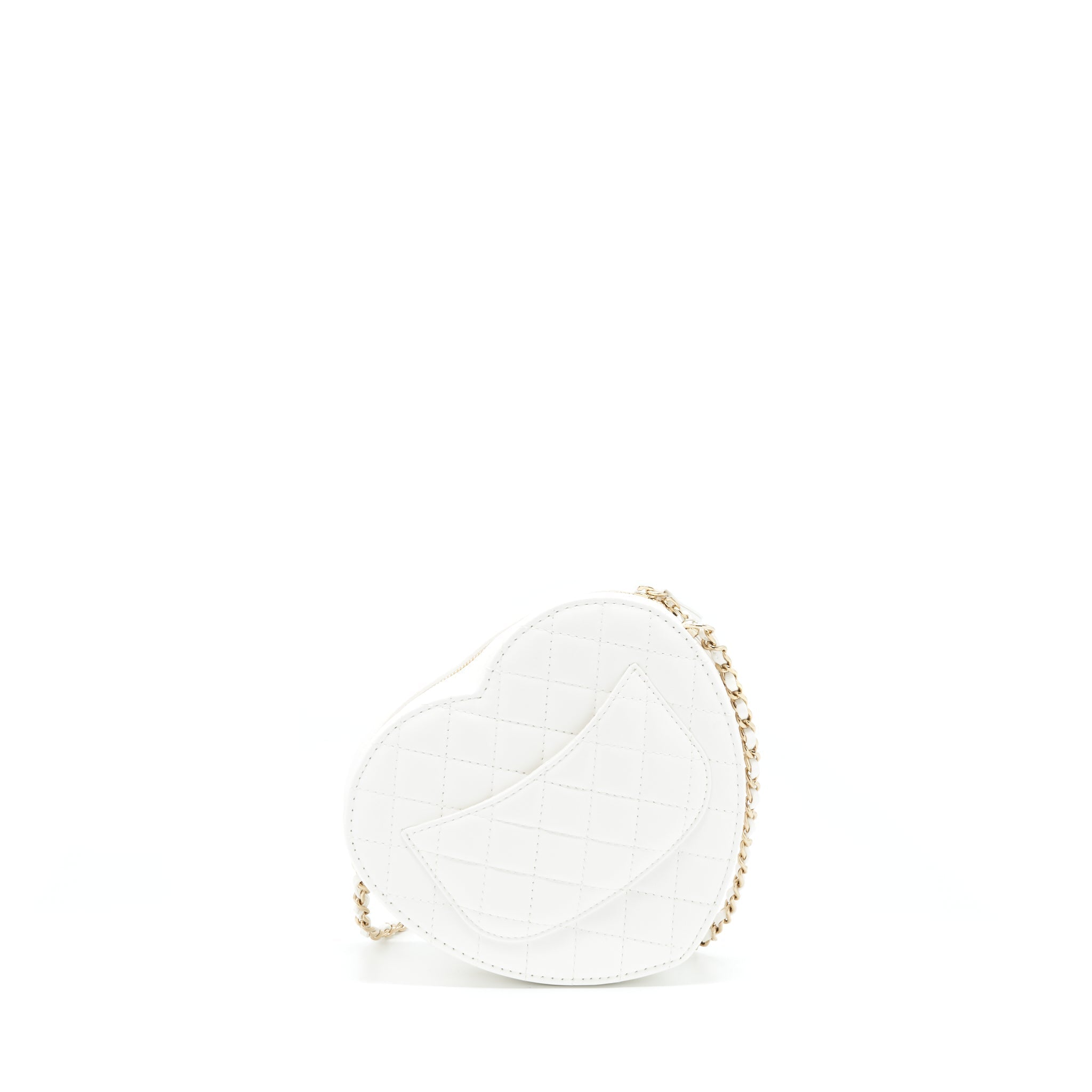 chanel-22s-heart-bag-lambskin-white-lghw-microchip-3