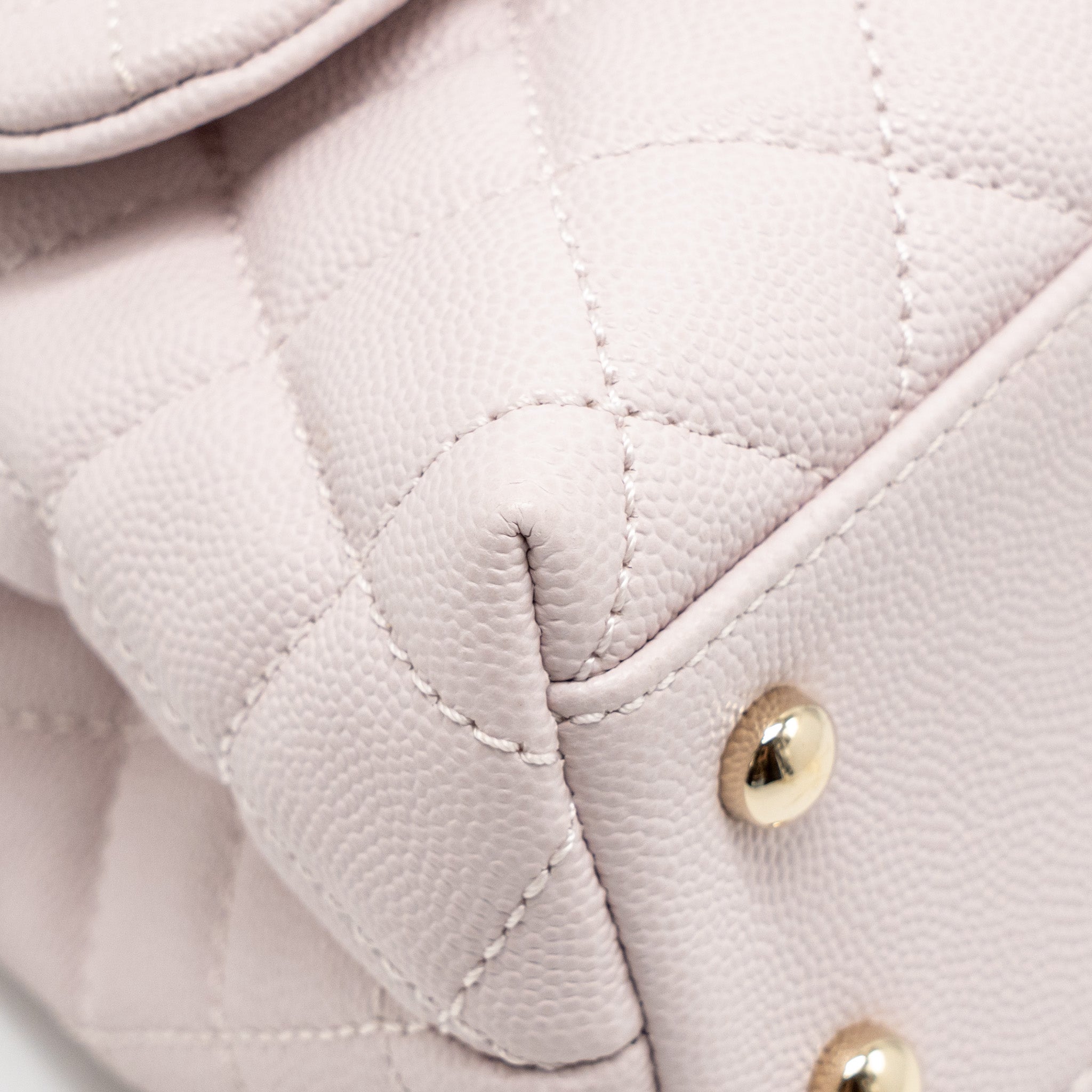 chanel-small-coco-handle-caviar-light-pink-lghw-1