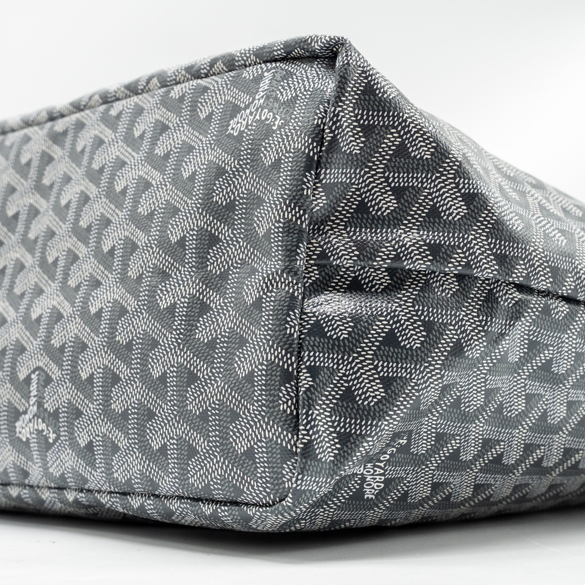 goyard-saint-louis-pm-tote-grey-shw