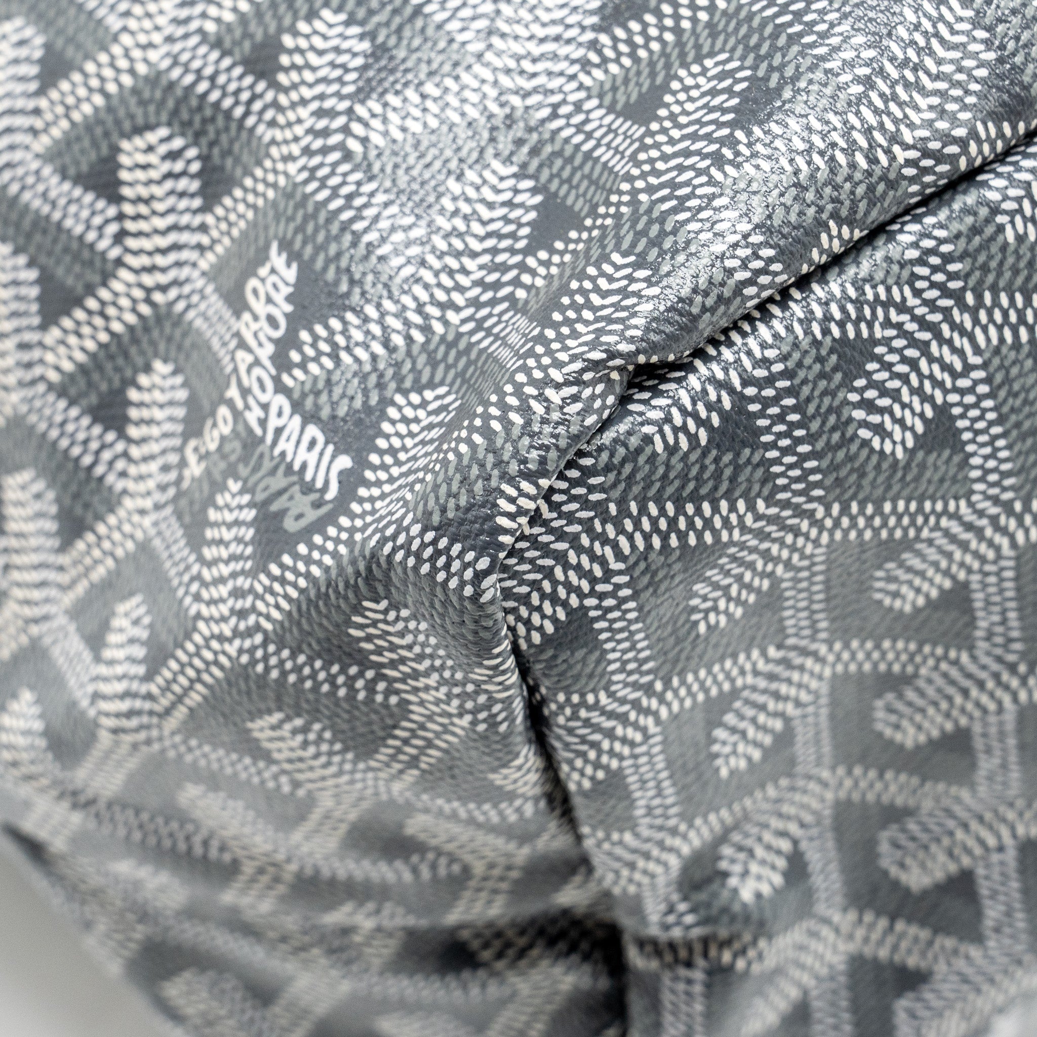 goyard-saint-louis-pm-tote-grey-shw