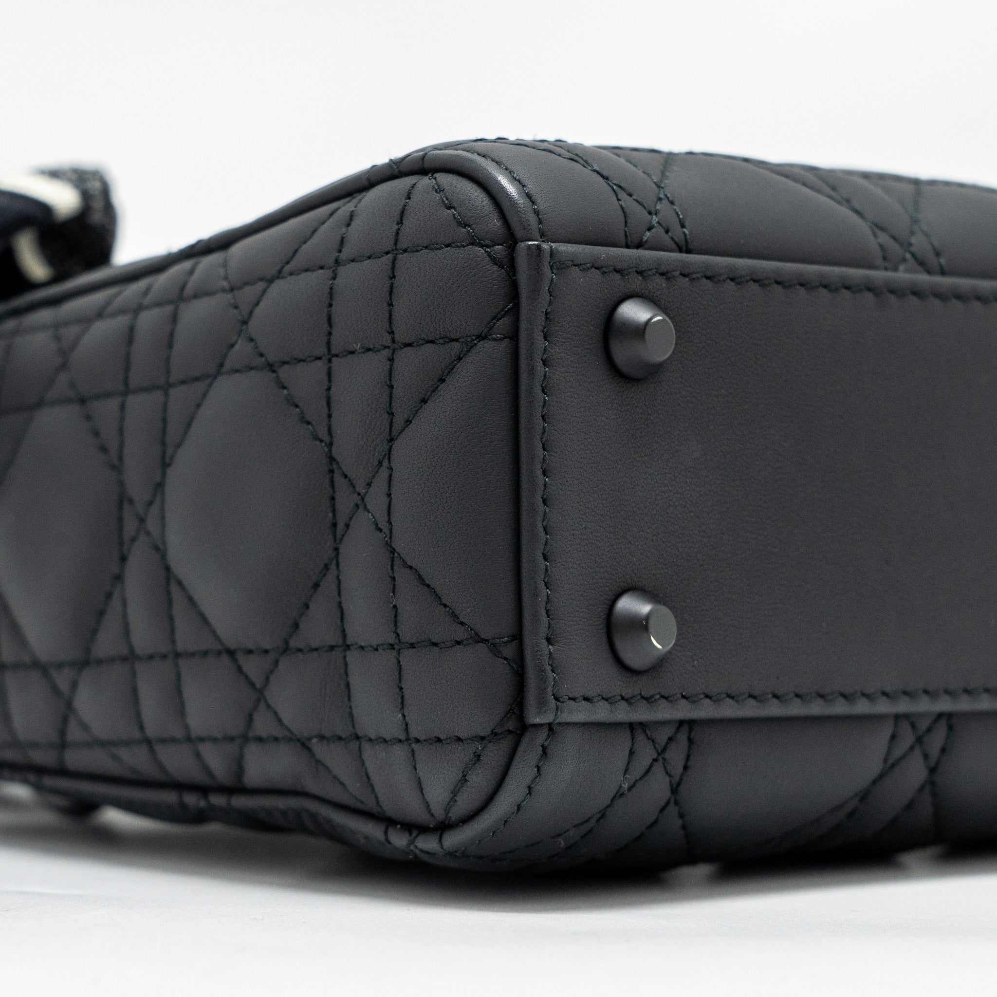 dior-mini-lady-dior-ultramatte-cannage-calfskin-so-black