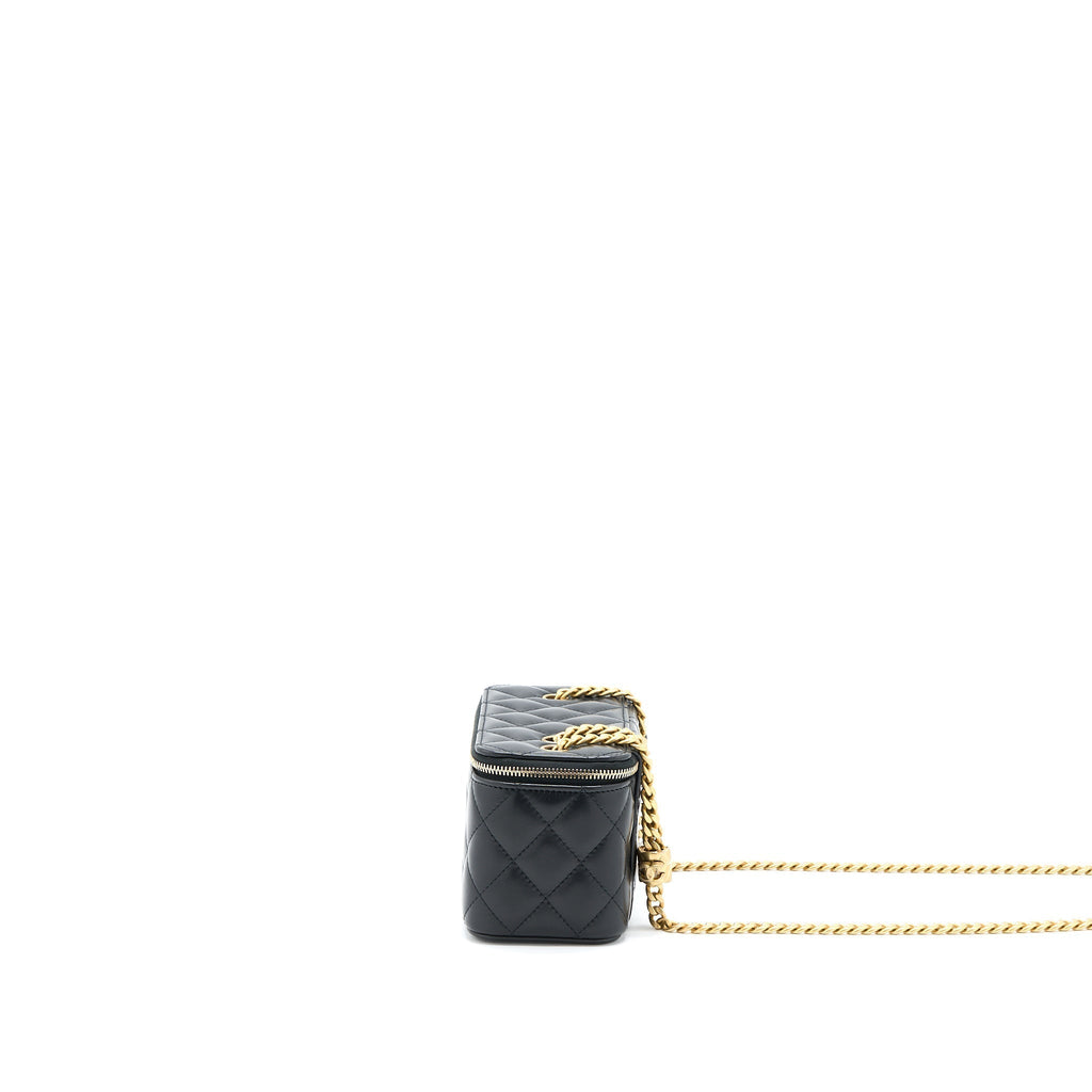 chanel-22k-gold-pillar-adjustable-chain-long-vanity-lambskin-black-ghw-microchip-1