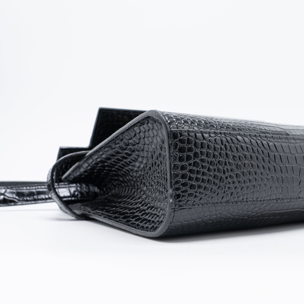 saint-laurent-manhattan-shoulder-bag-crocodile-embossed-black-ghw