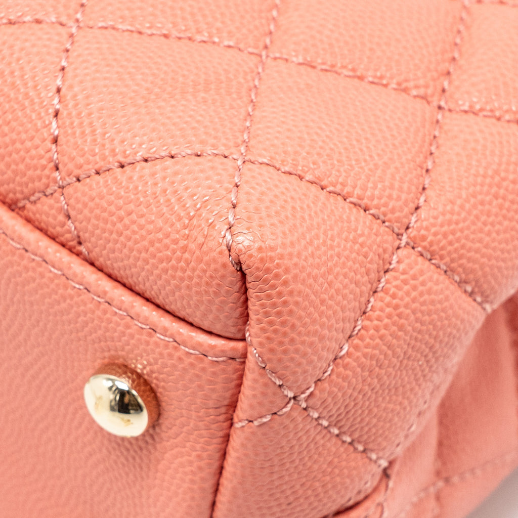 chanel-small-coco-handle-caviar-pink-lghw-microchip