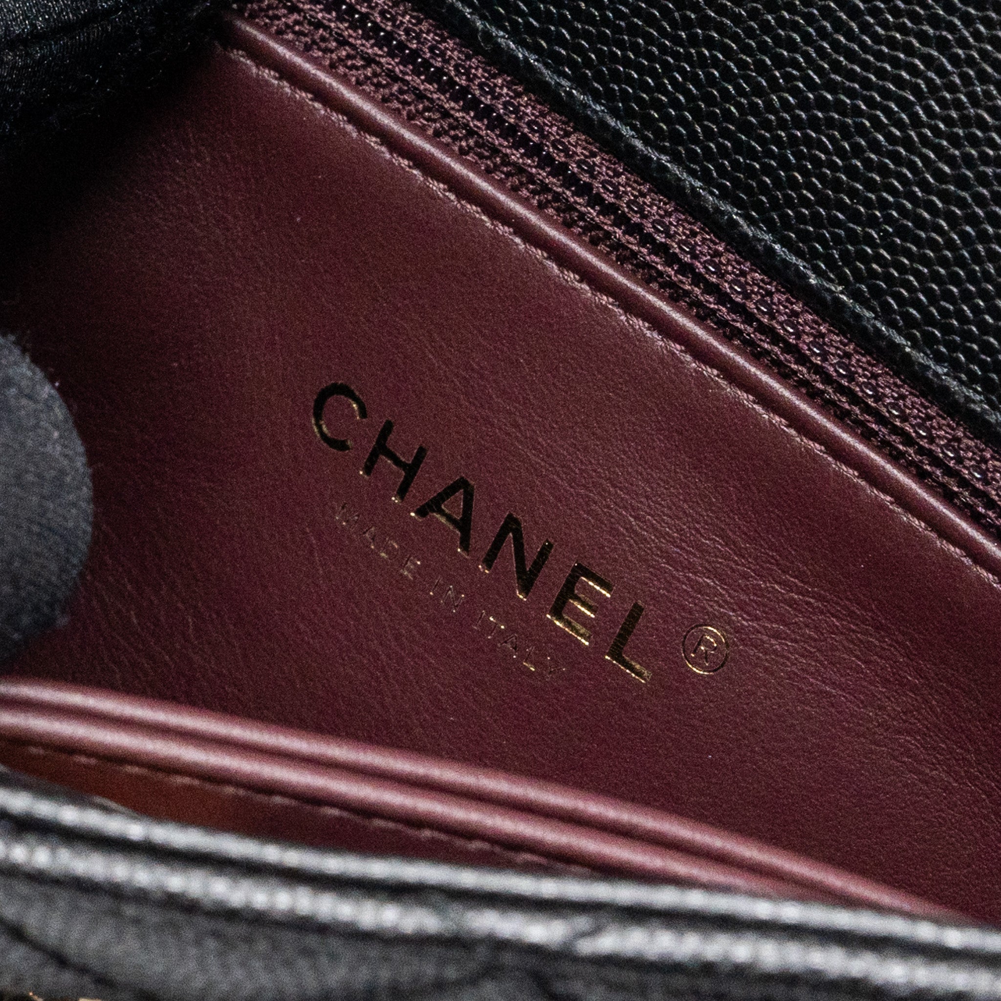 chanel-small-coco-handle-caviar-black-lghw-microchip-11