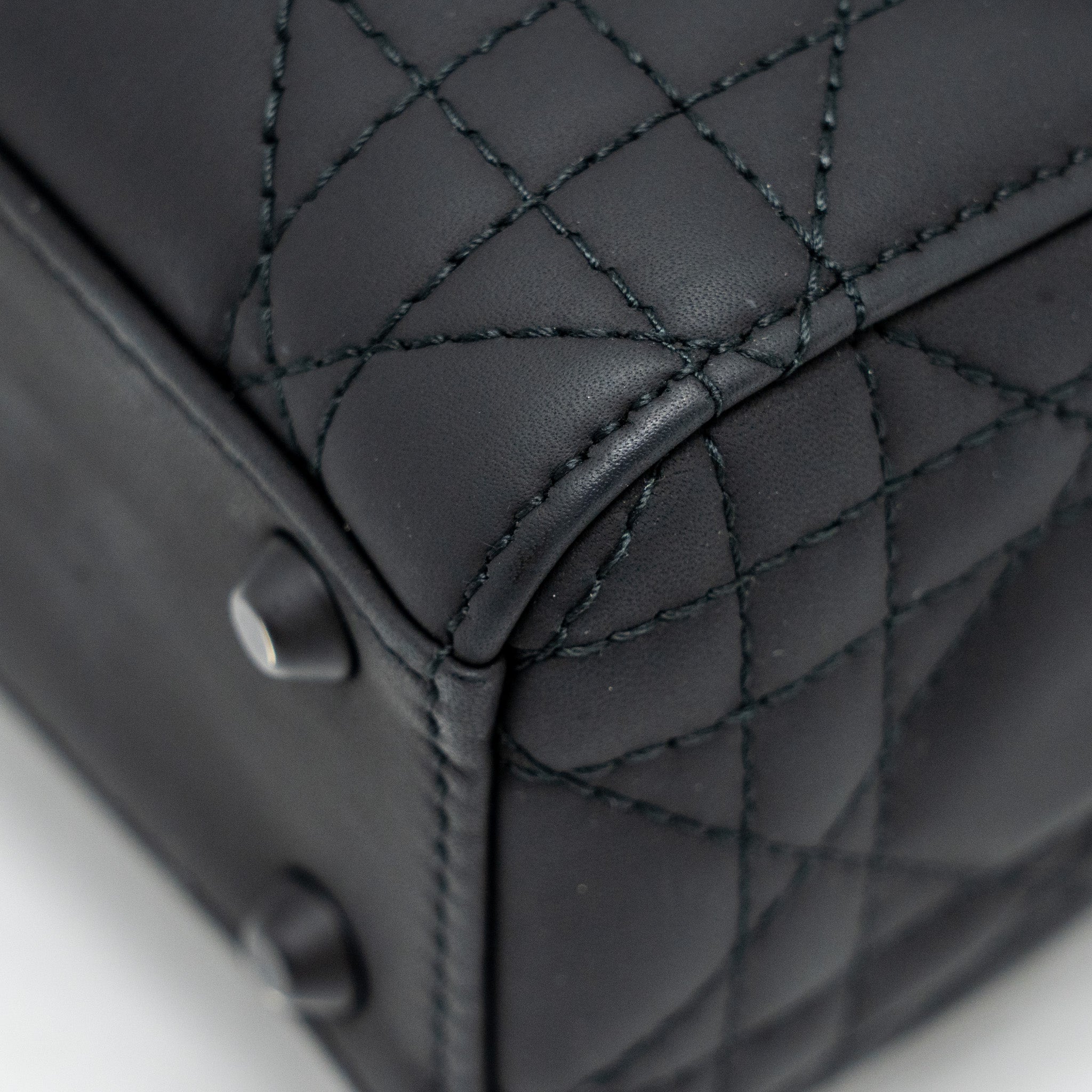 dior-mini-lady-dior-ultramatte-cannage-calfskin-so-black