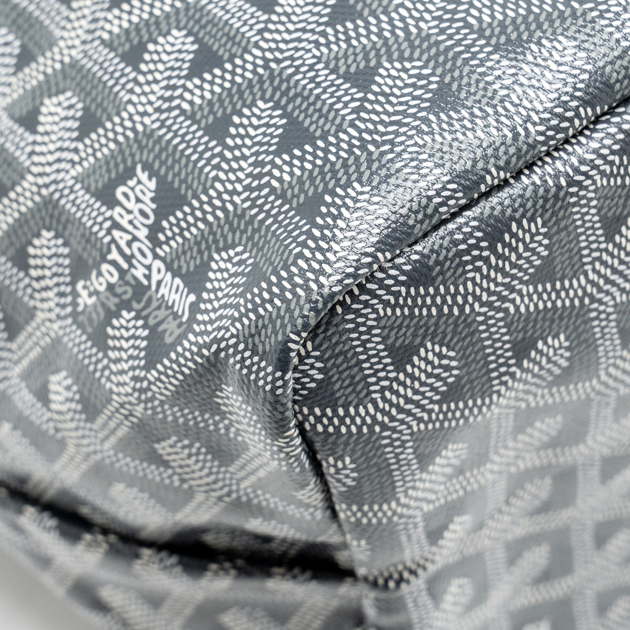 goyard-saint-louis-pm-tote-grey-shw