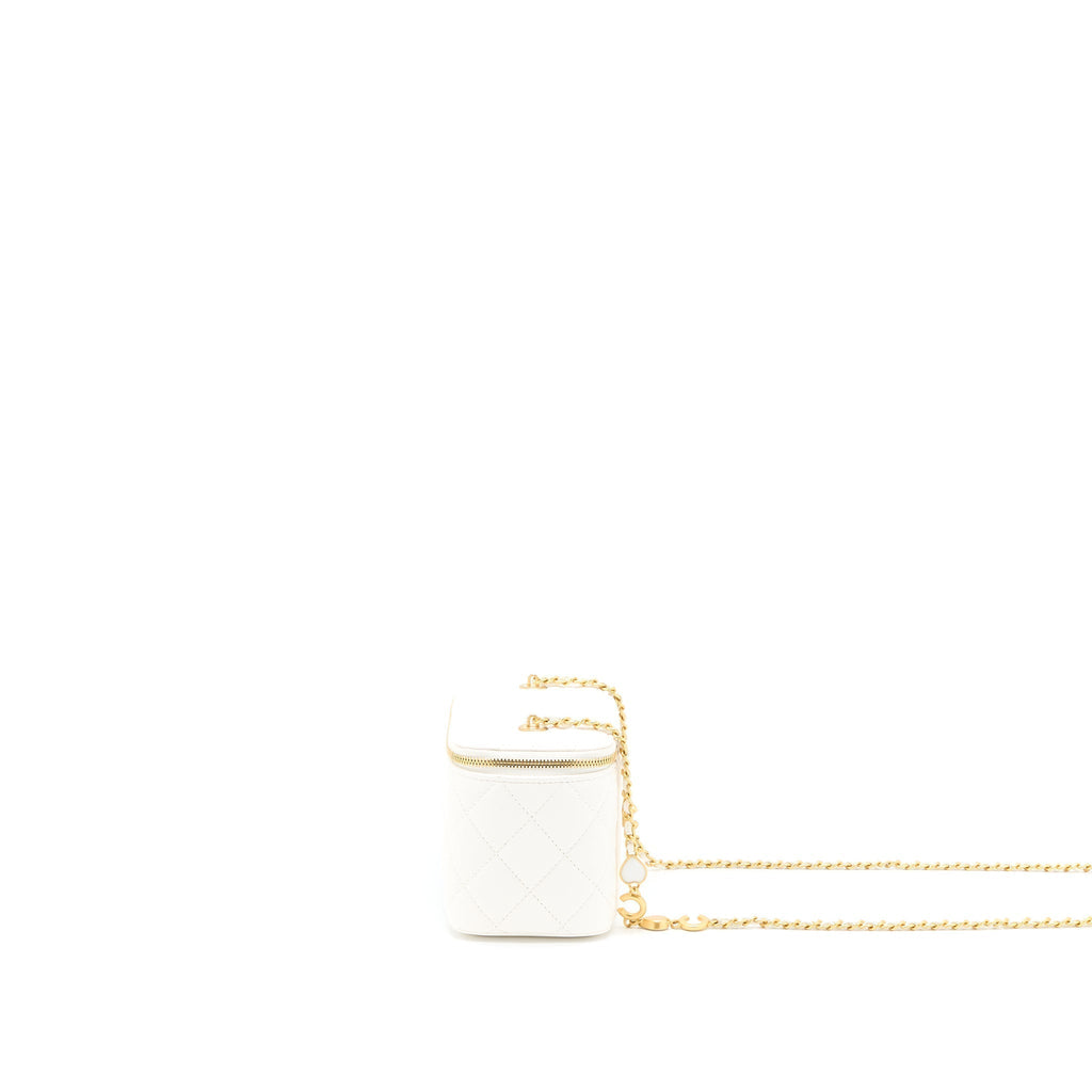 chanel-long-vanity-with-coco-letter-chain-lambskin-white-ghw