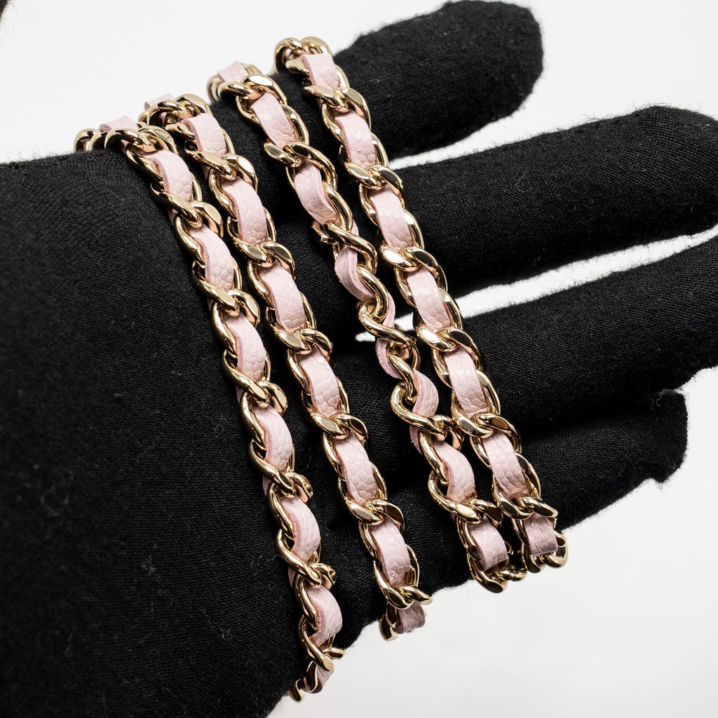 chanel-classic-wallet-on-chain-caviar-pink-lghw