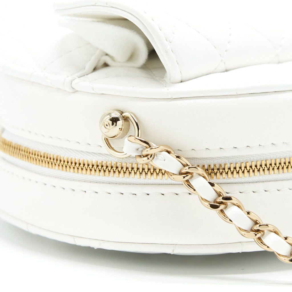 chanel-22s-heart-bag-lambskin-white-lghw-microchip-3