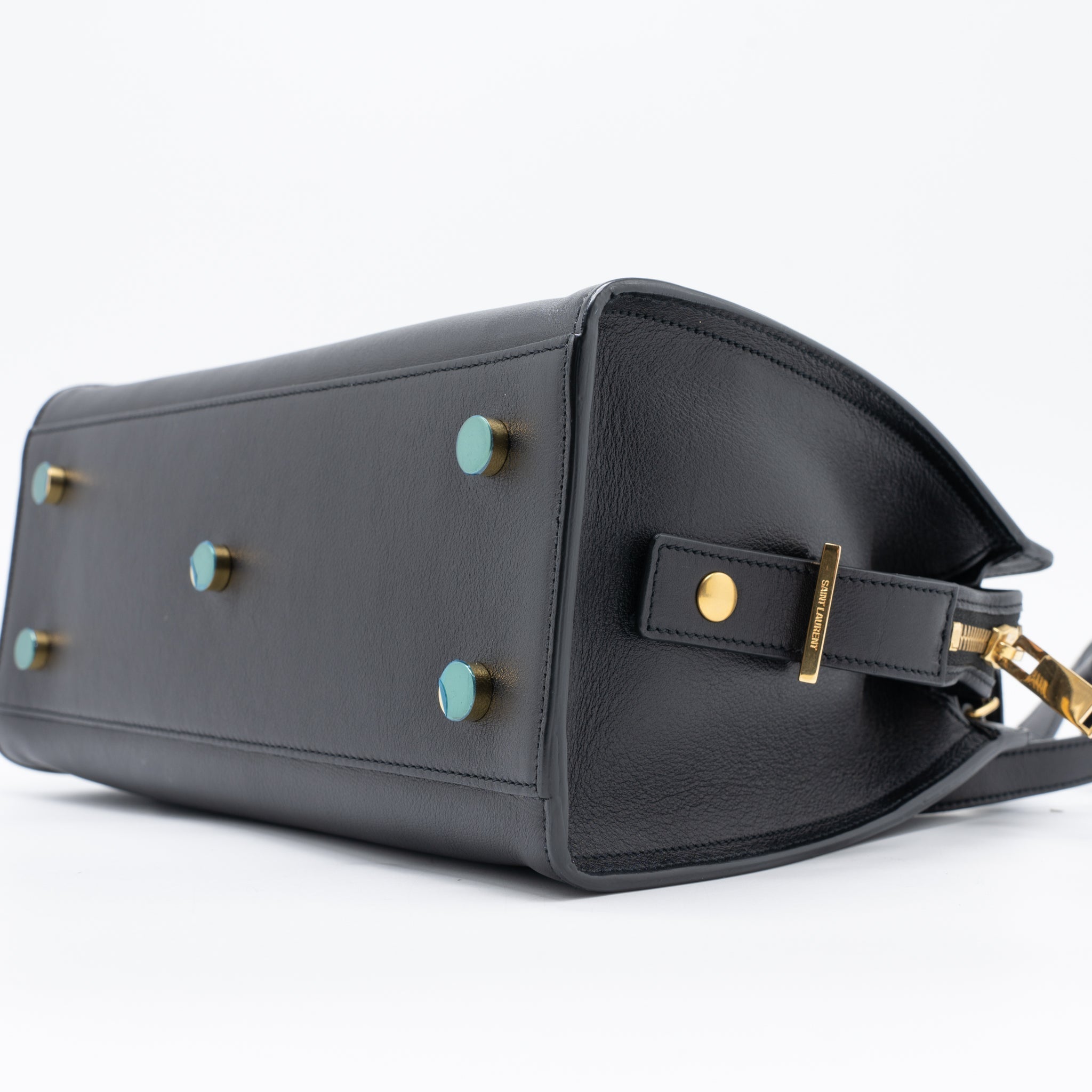 saint-laurent-cabas-tote-calfskin-black-ghw