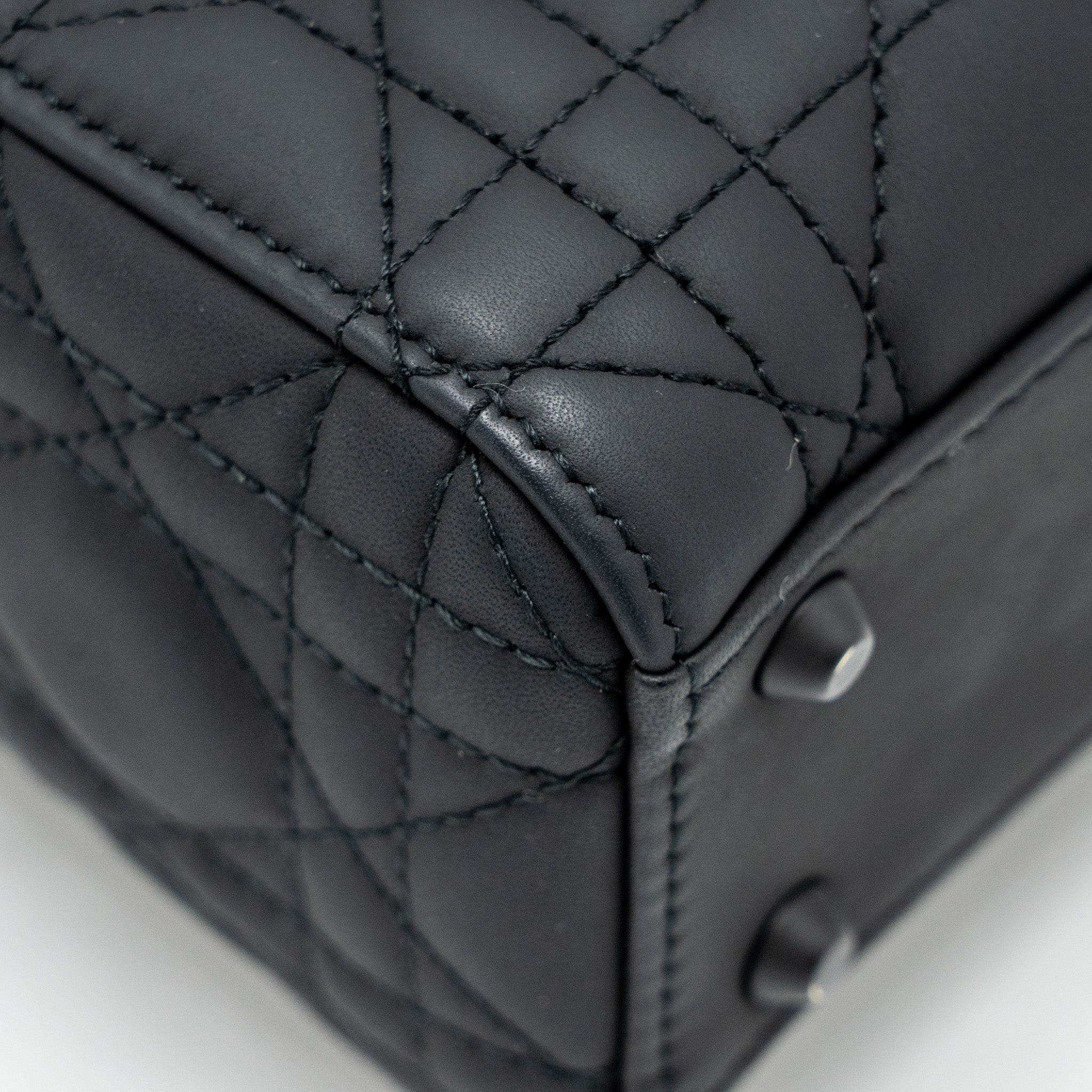 dior-mini-lady-dior-ultramatte-cannage-calfskin-so-black