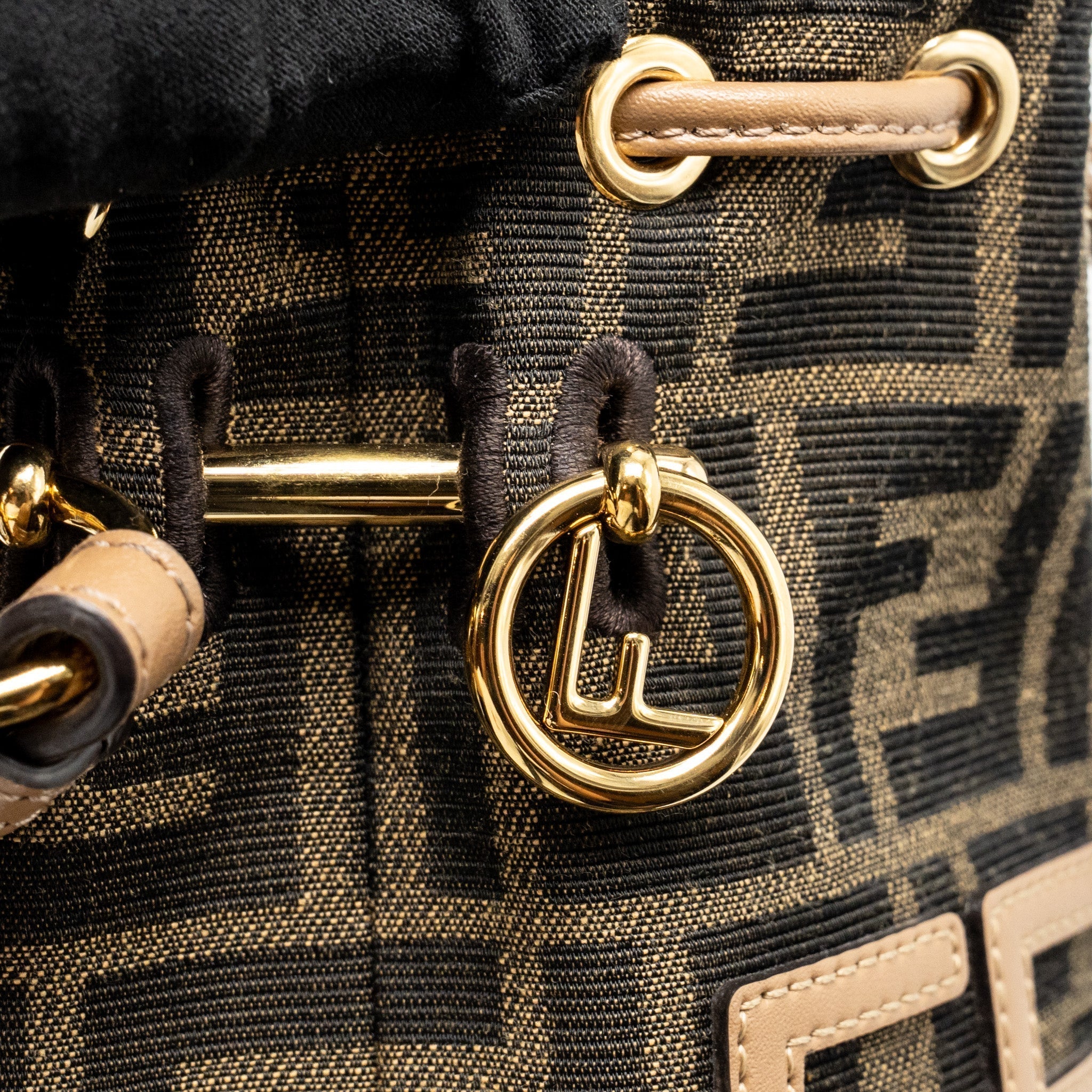 fendi-mini-mon-tresor-bucket-bag-ff-jacquard-raffia-fabric-calfskin-brown-ghw