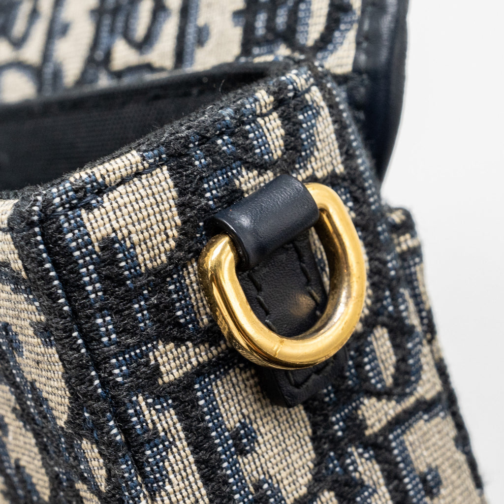 dior-30-montaigne-box-blue-oblique-jacquard-ghw-1