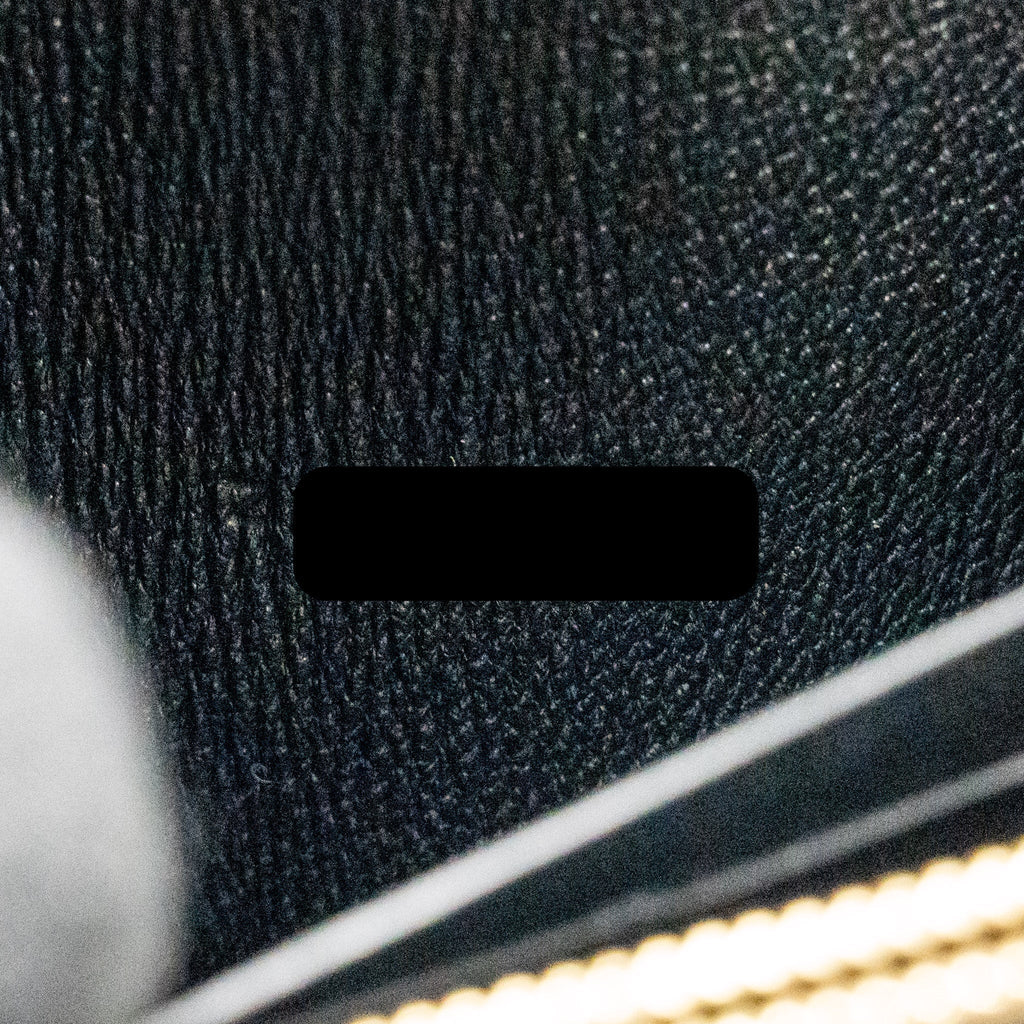 hermes-constance-to-go-alligator-mississippiensis-black-with-black-hardware-stamp
