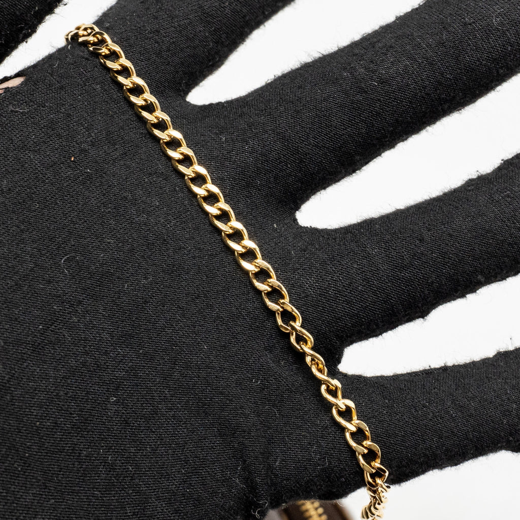 louis-vuitton-mini-pochette-accessoires-monogram-canvas-ghw