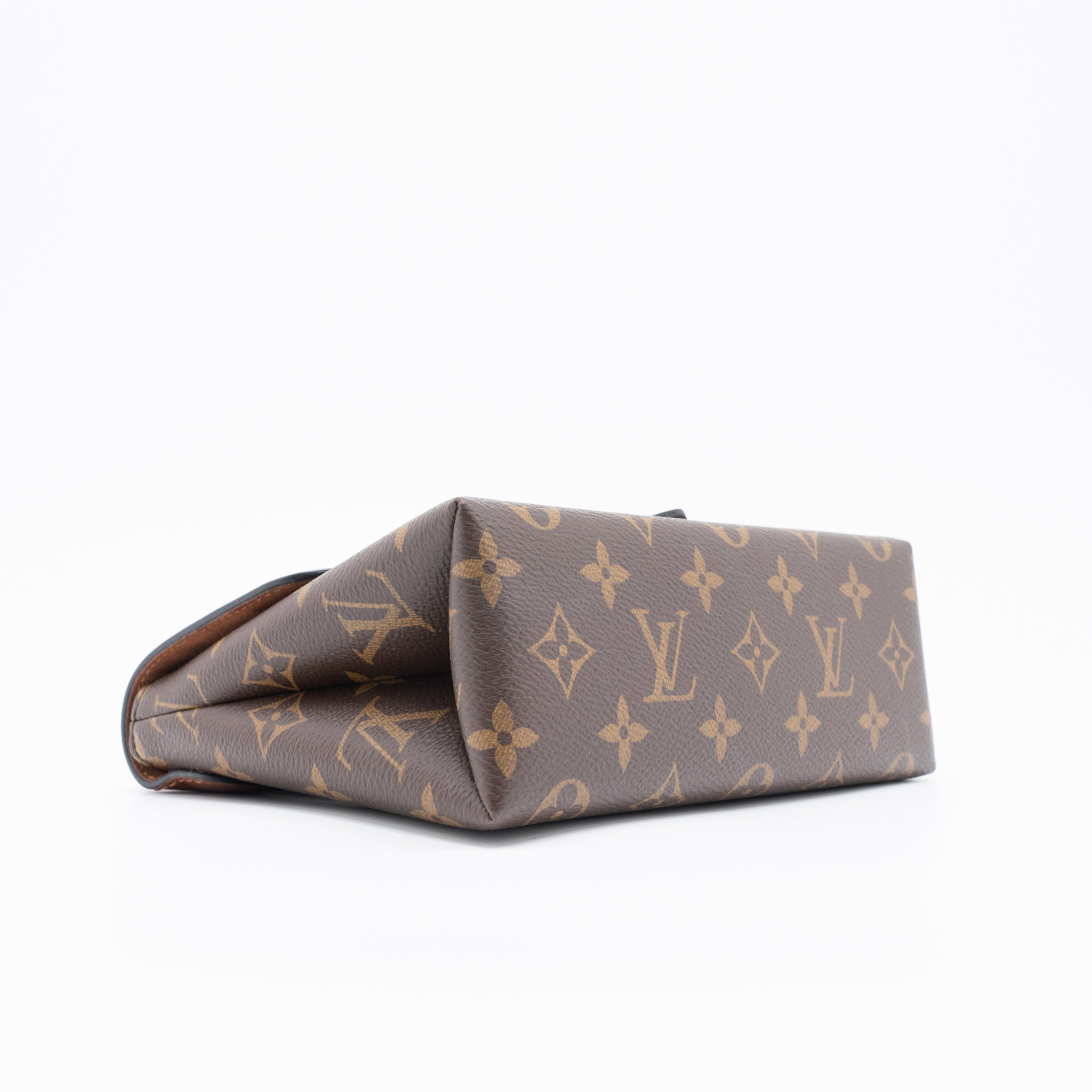 louis-vuitton-locky-bb-monogram-canvas-caramel-ghw