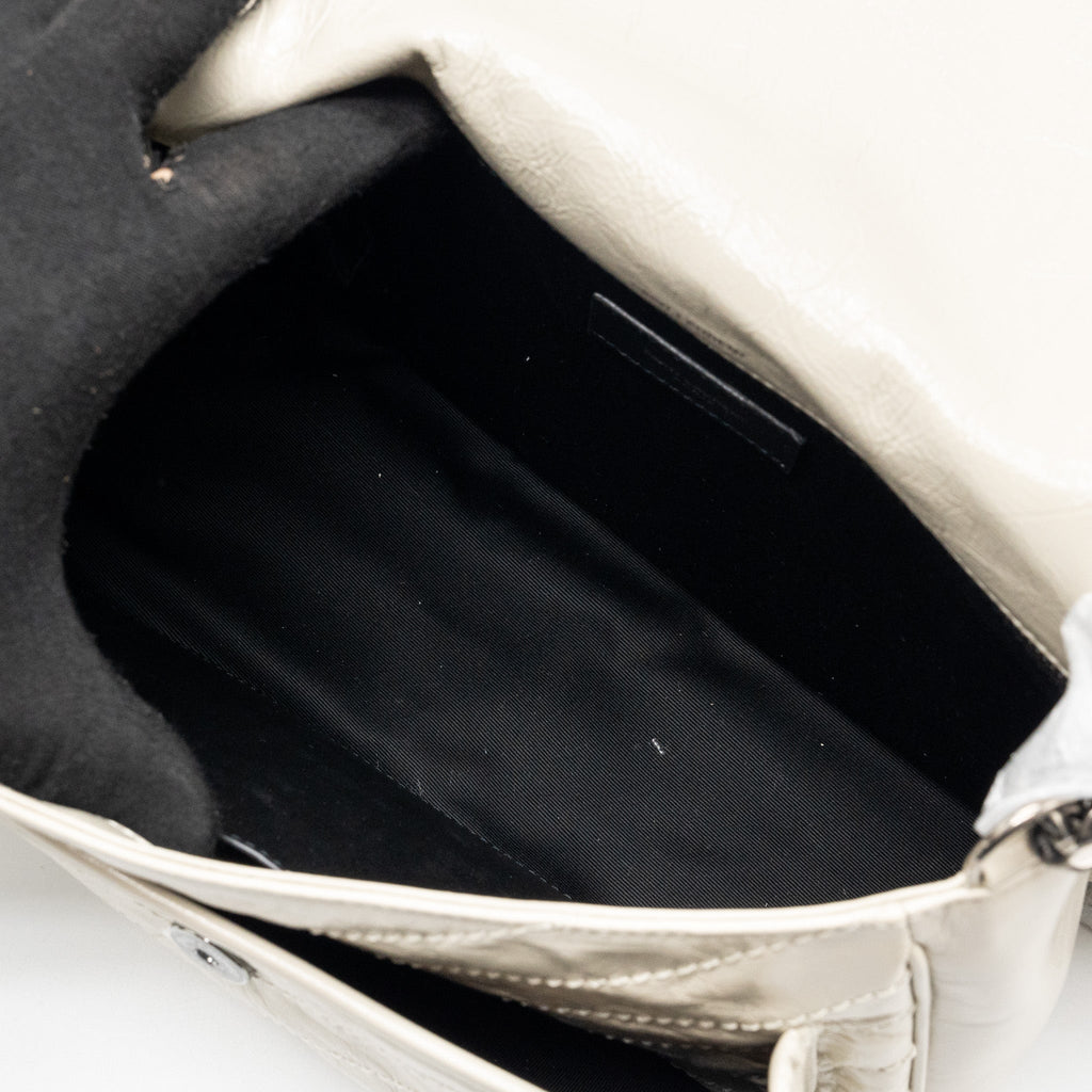 saint-laurent-medium-niki-calfskin-blanc-shw