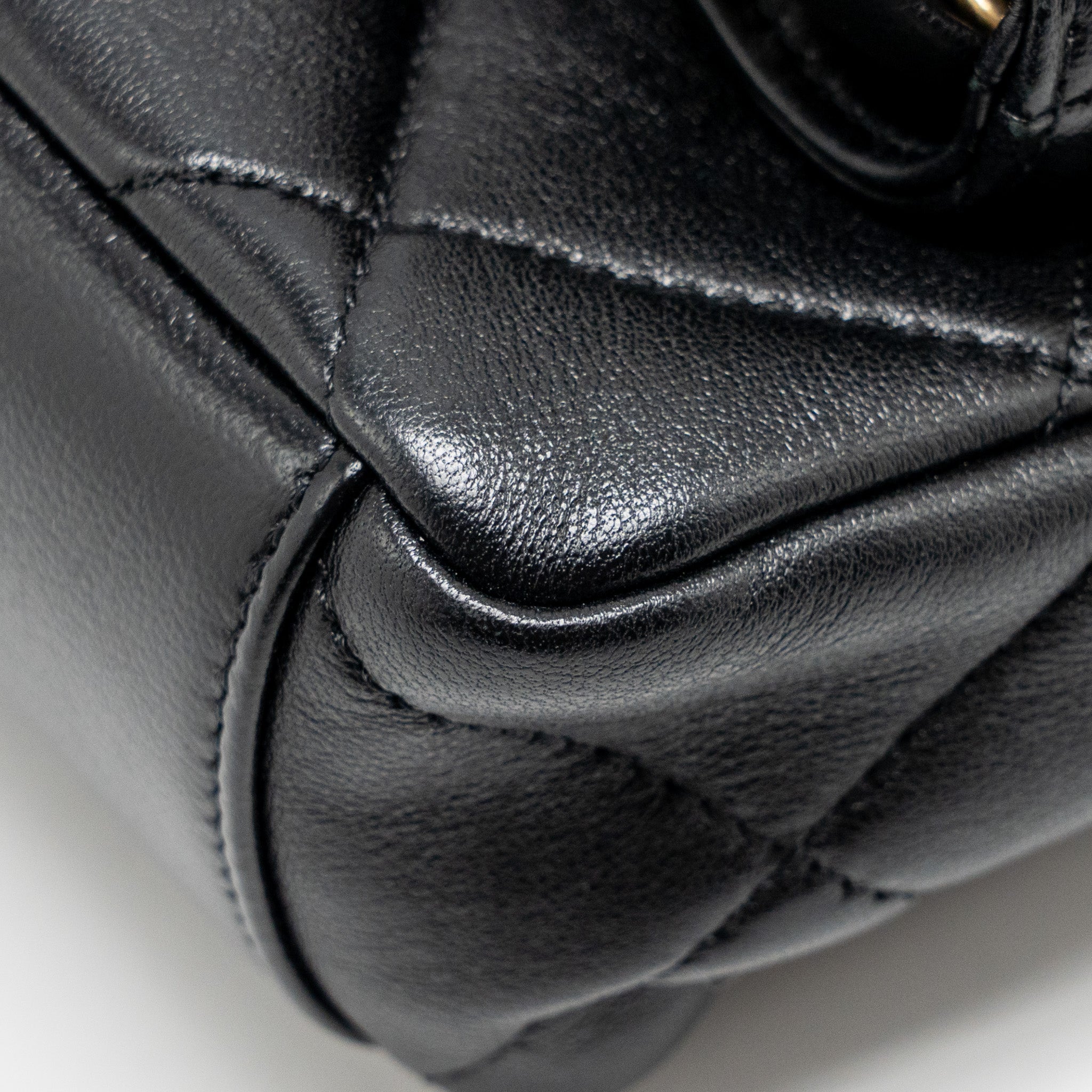 chanel-large-hobo-bag-lambskin-black-ghw-microchip-copy