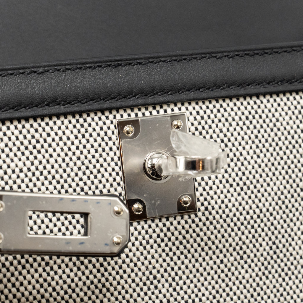 hermes-kelly-25-sellier-toile-h-swift-ecru-black-black-shw-stamp-k