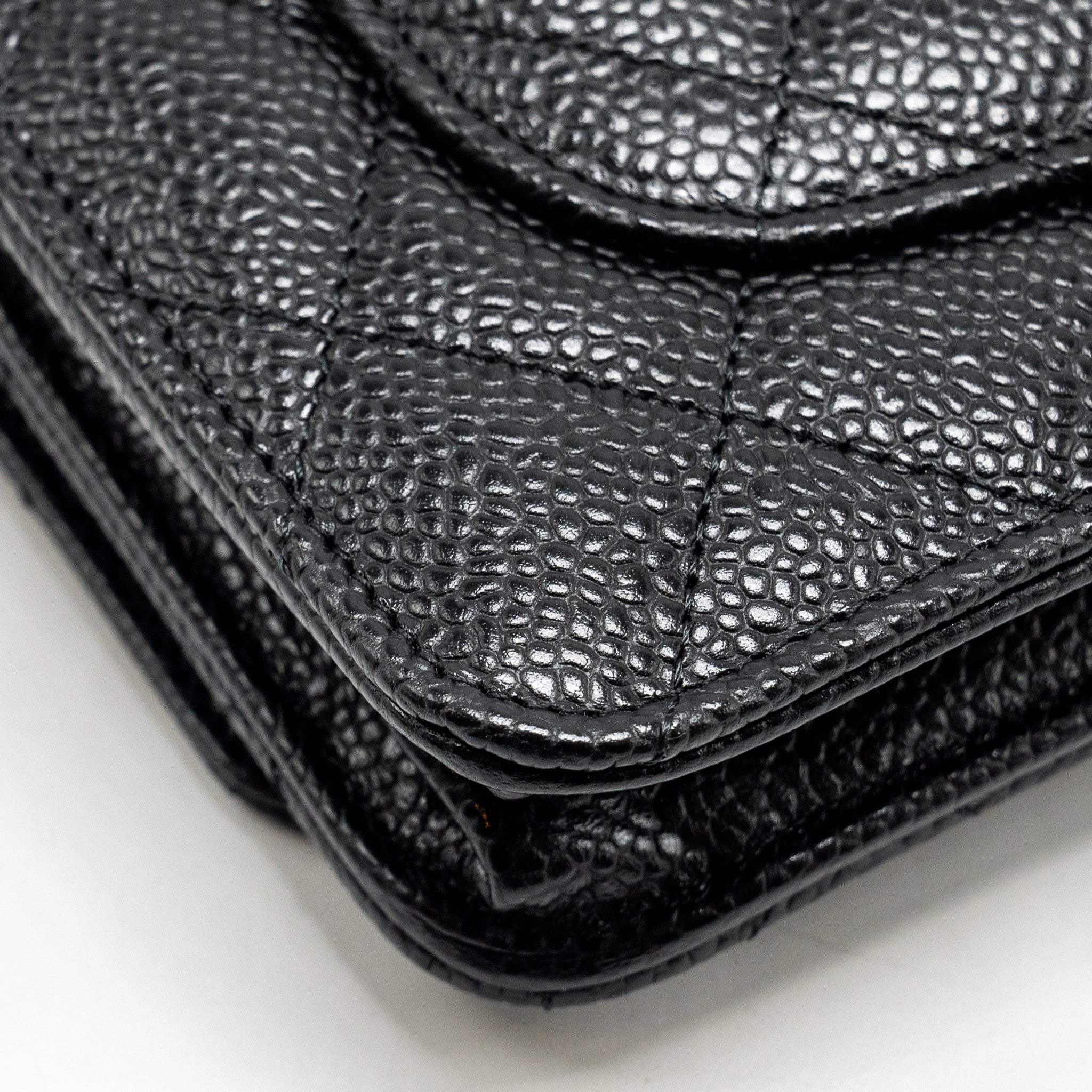 chanel-classic-wallet-on-chain-caviar-black-ghw-microchip-23