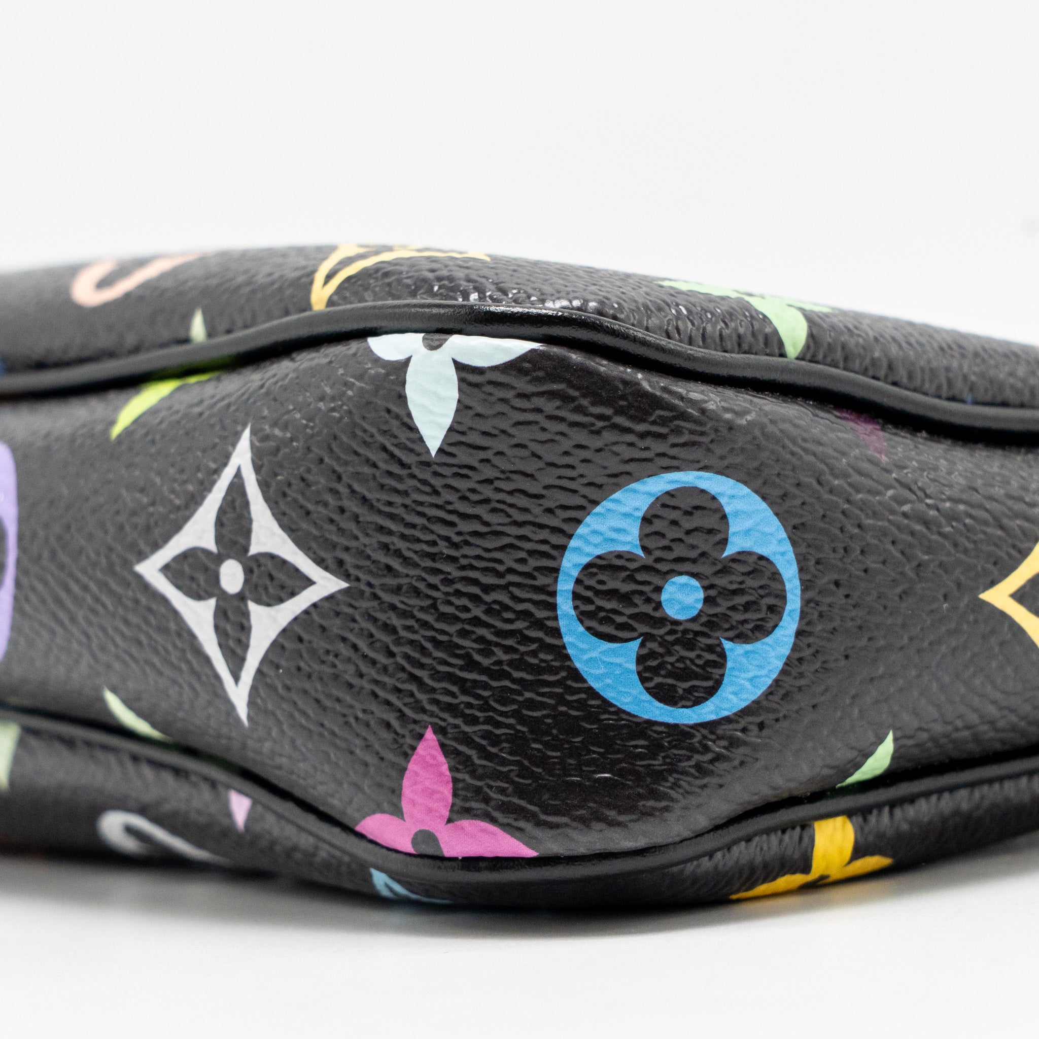 louis-vuitton-x-takashi-murakami-pochette-accessories-multicolour-monogram-canvas-black-shw-copy