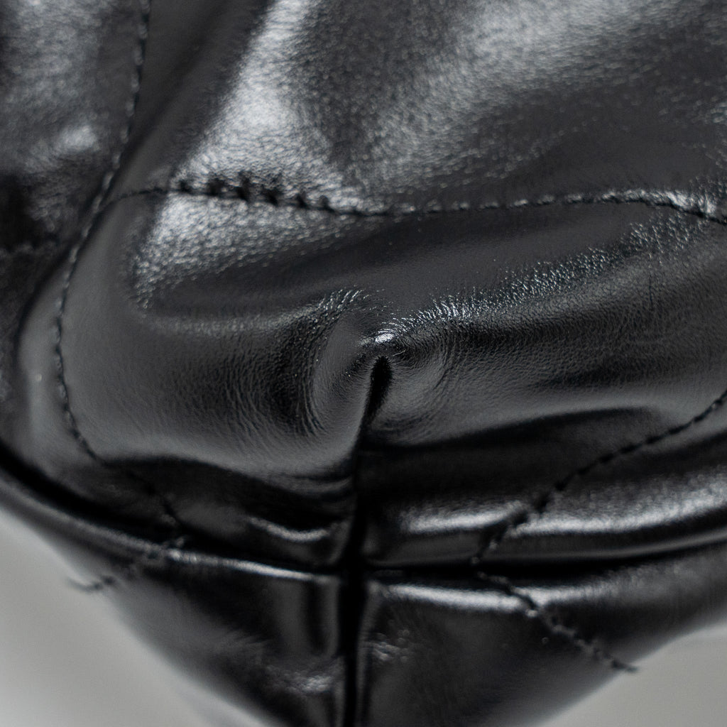 chanel-small-22-bag-shiny-calfskin-black-ghw-microchip-4