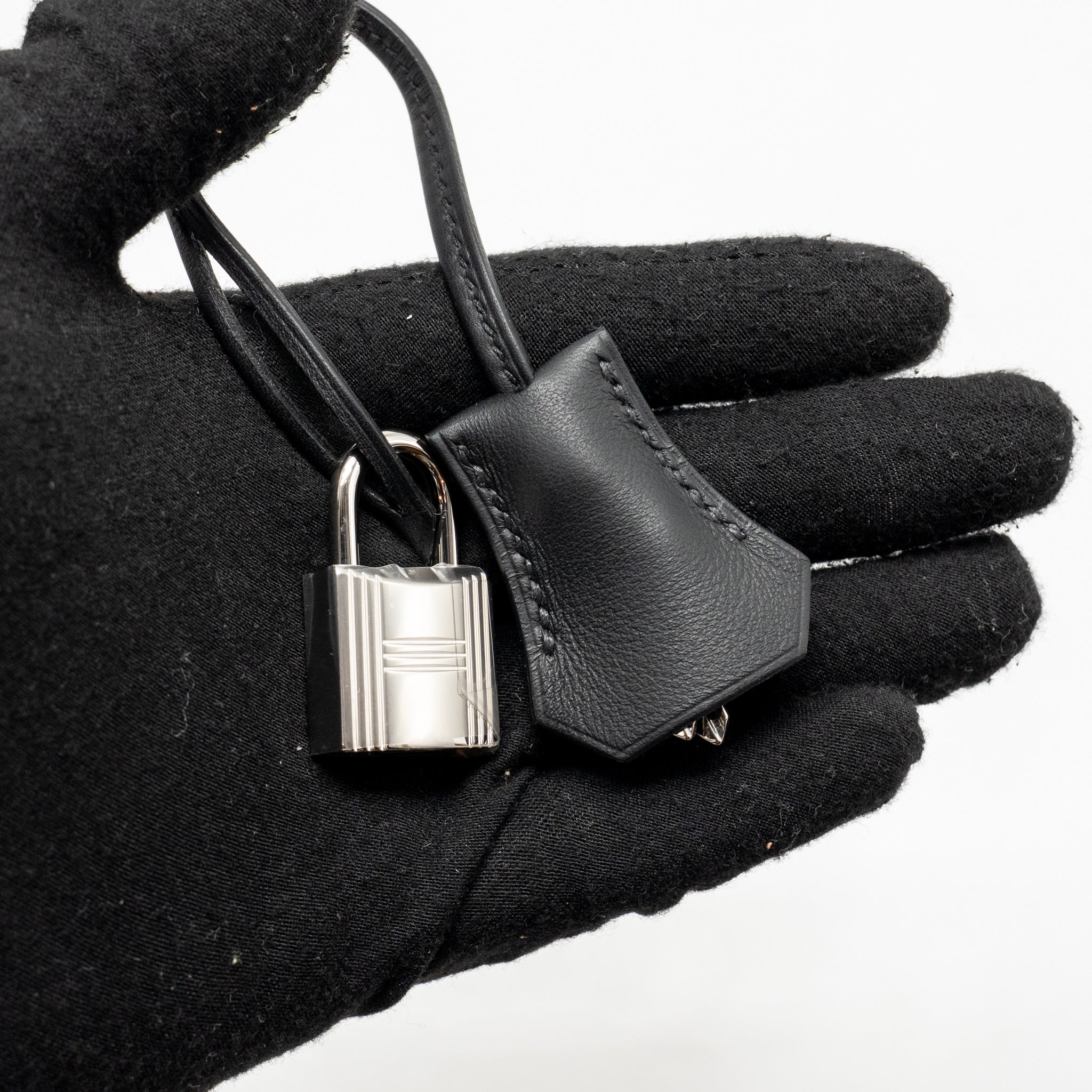 hermes-kelly-25-sellier-toile-h-swift-ecru-black-black-shw-stamp-k
