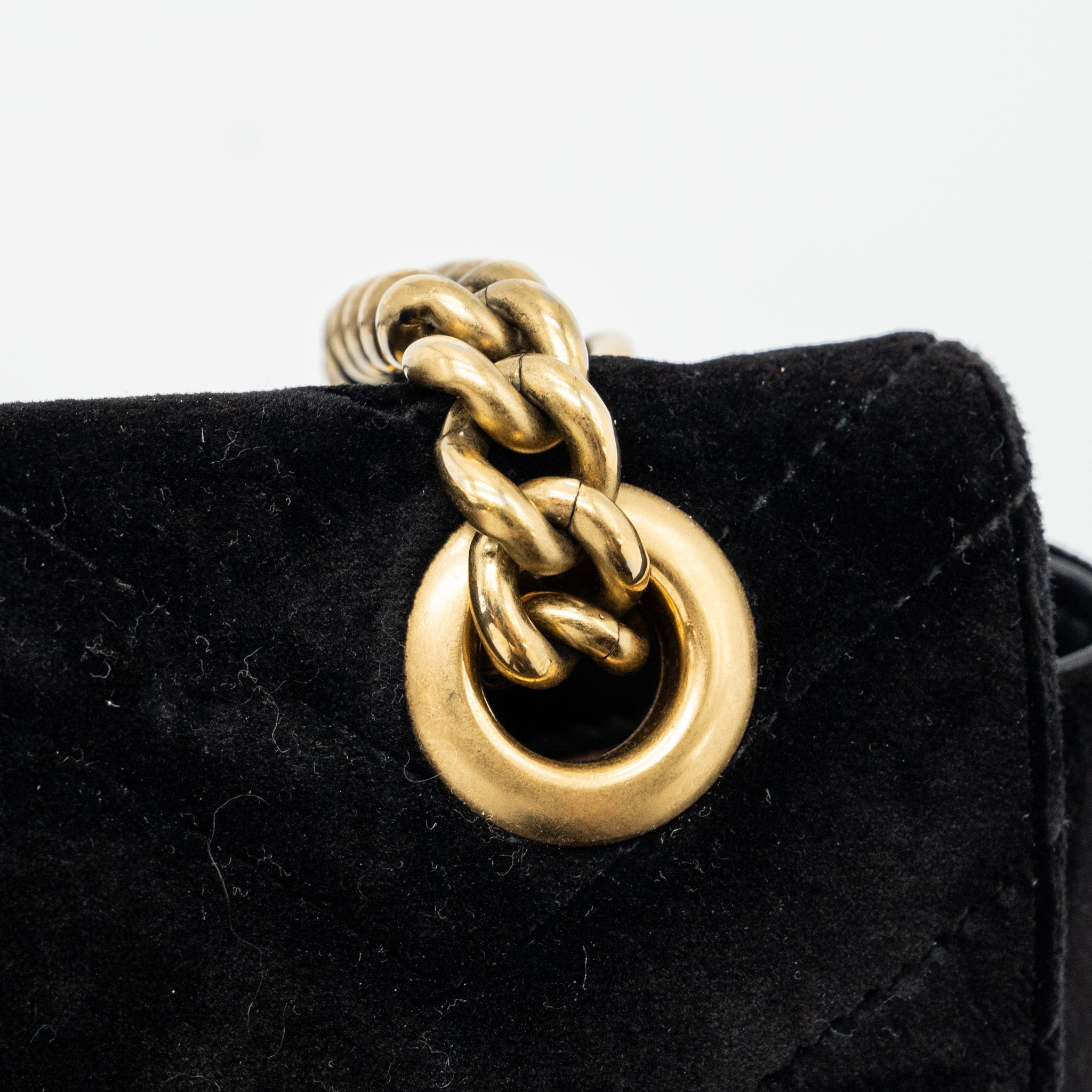gucci-mini-marmont-velvet-black-ghw-1