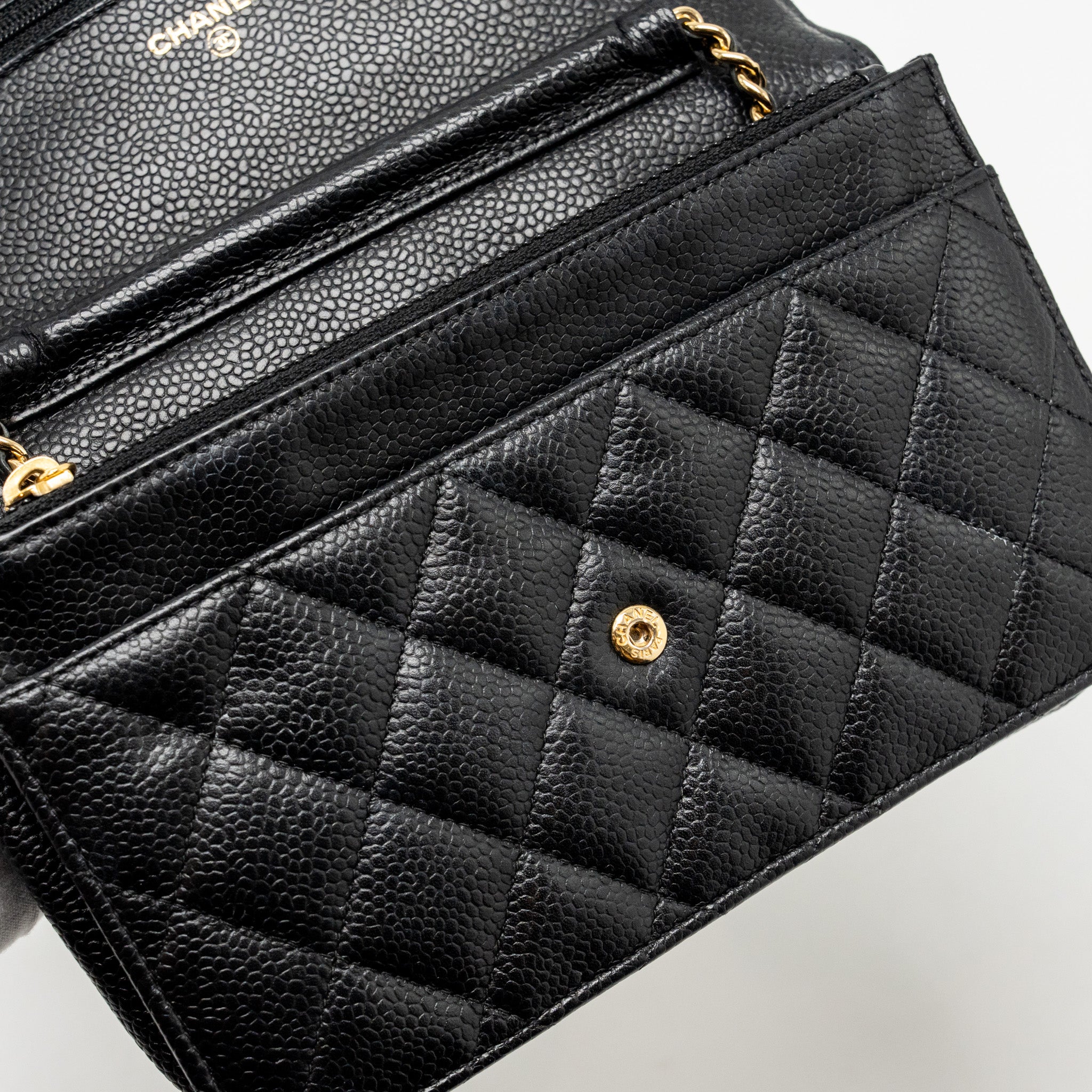 chanel-classic-wallet-on-chain-caviar-black-ghw-22